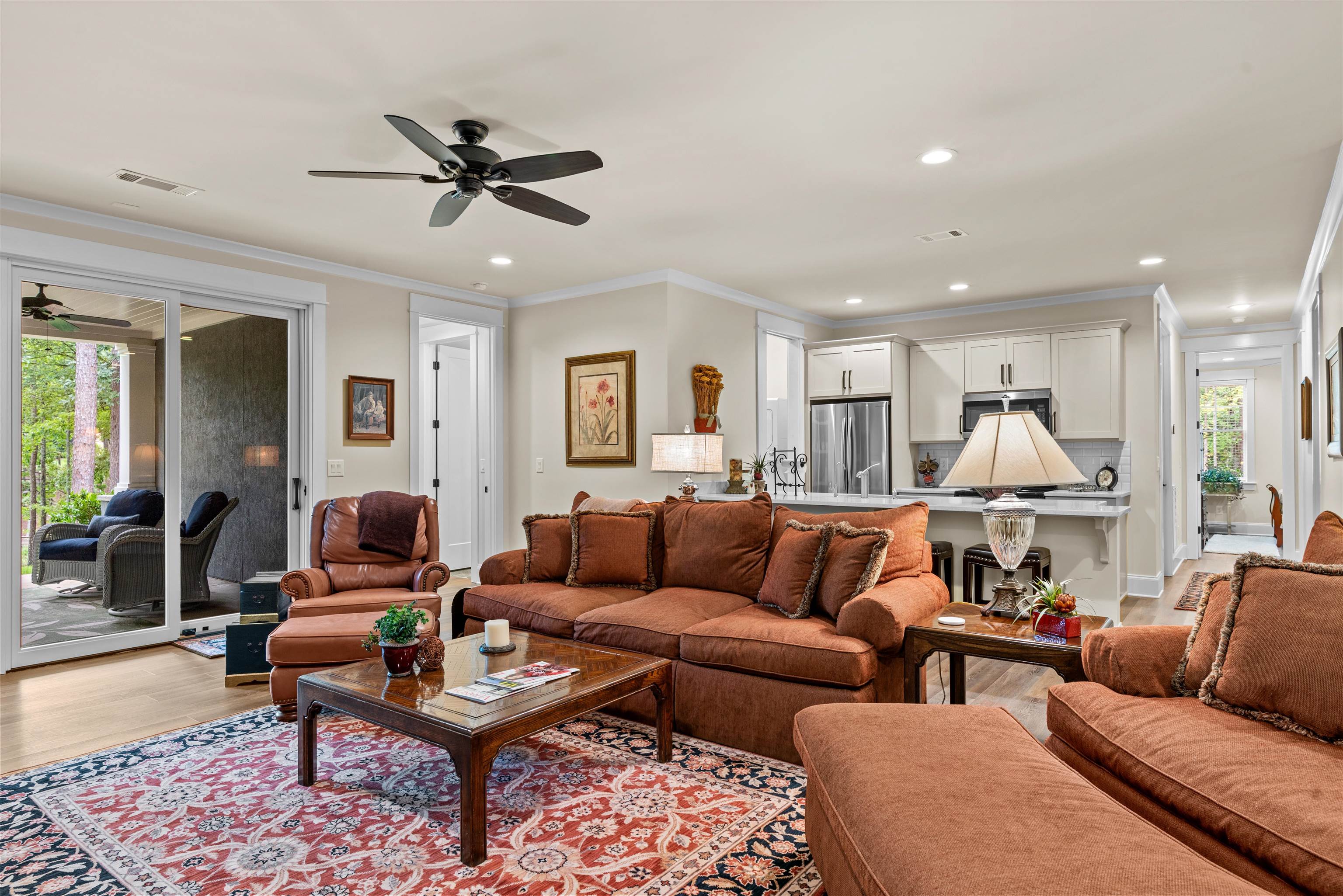 1131 CURTRIGHT PLACE