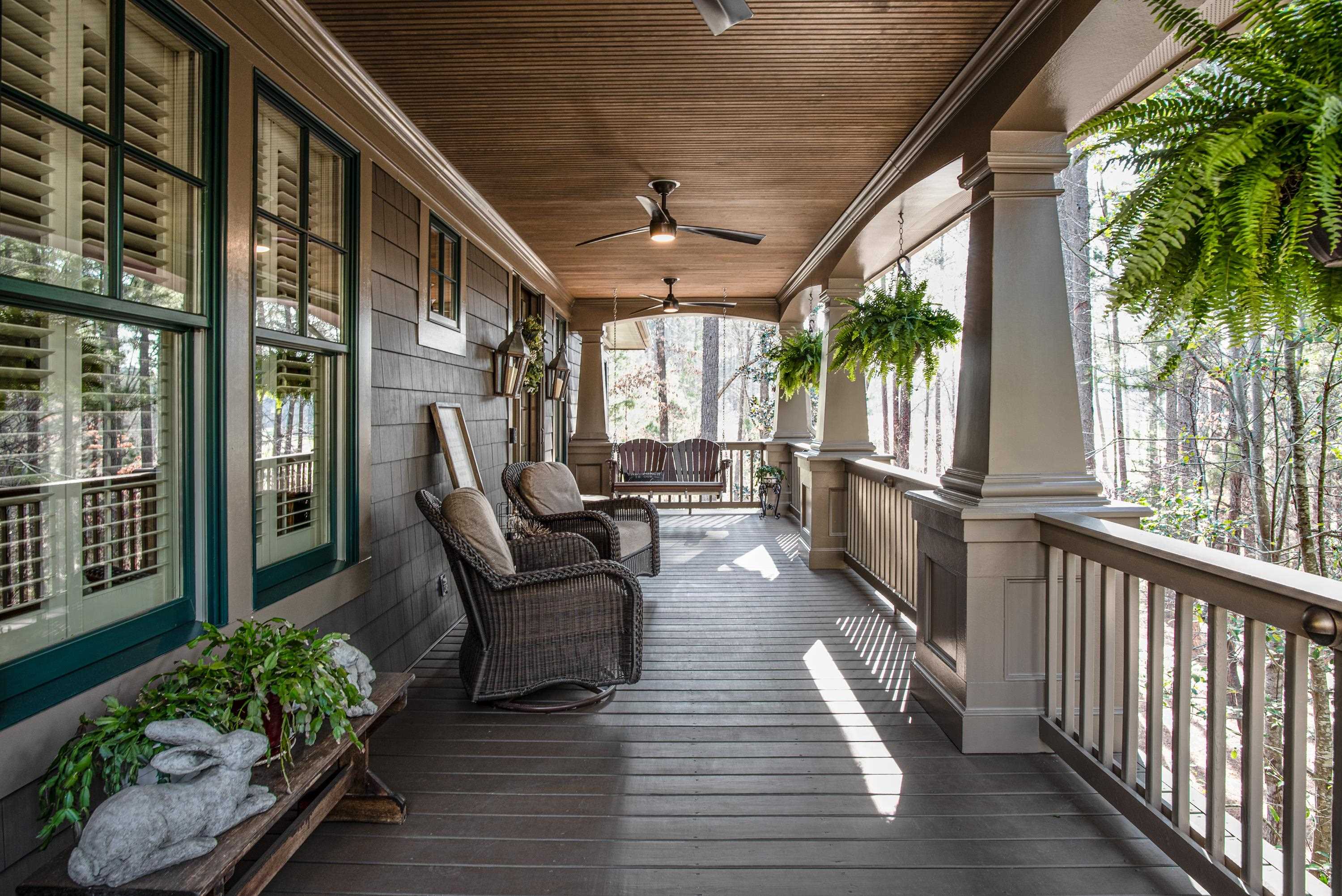 1141 REGENCY DRIVE