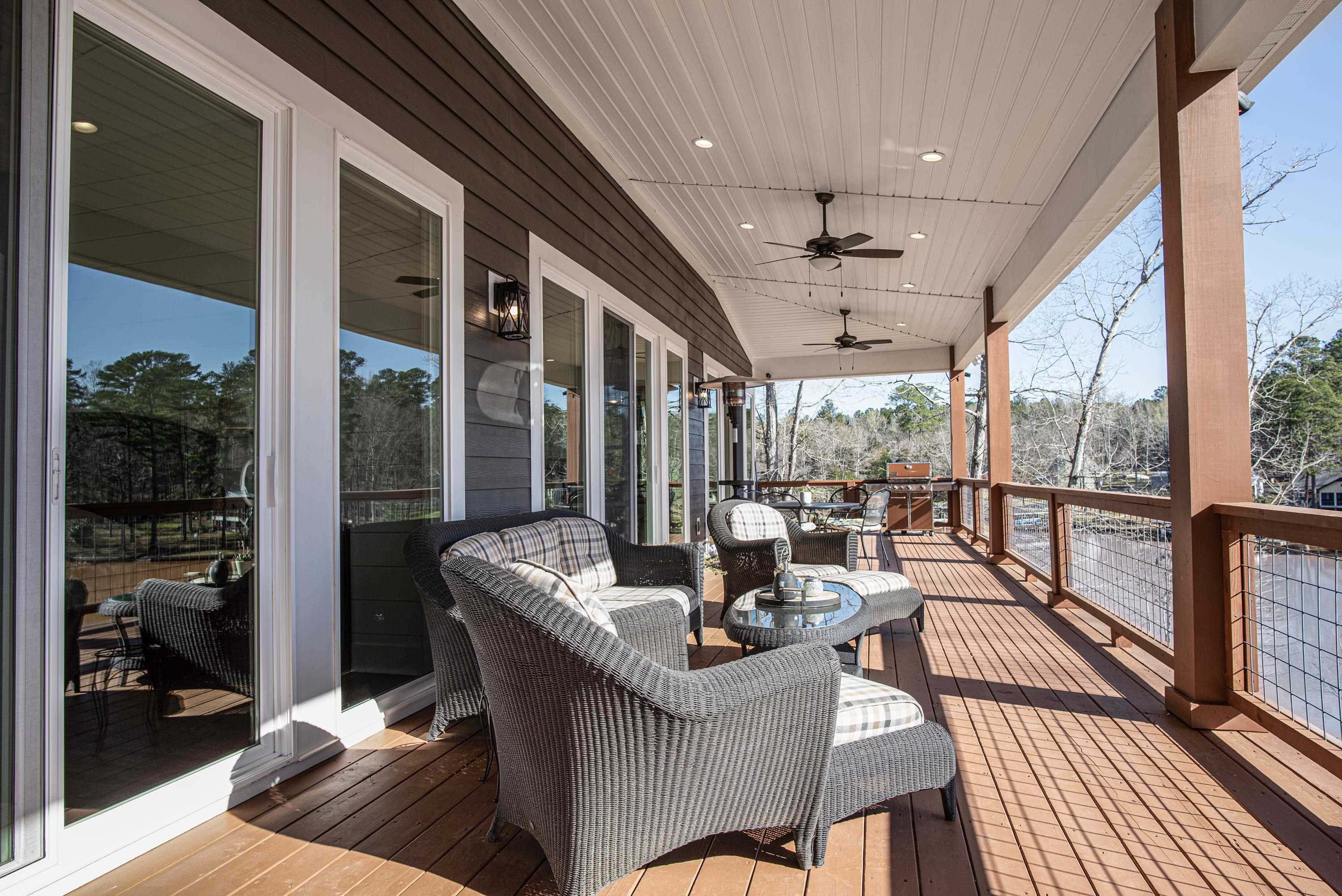 143 THOMAS DRIVE