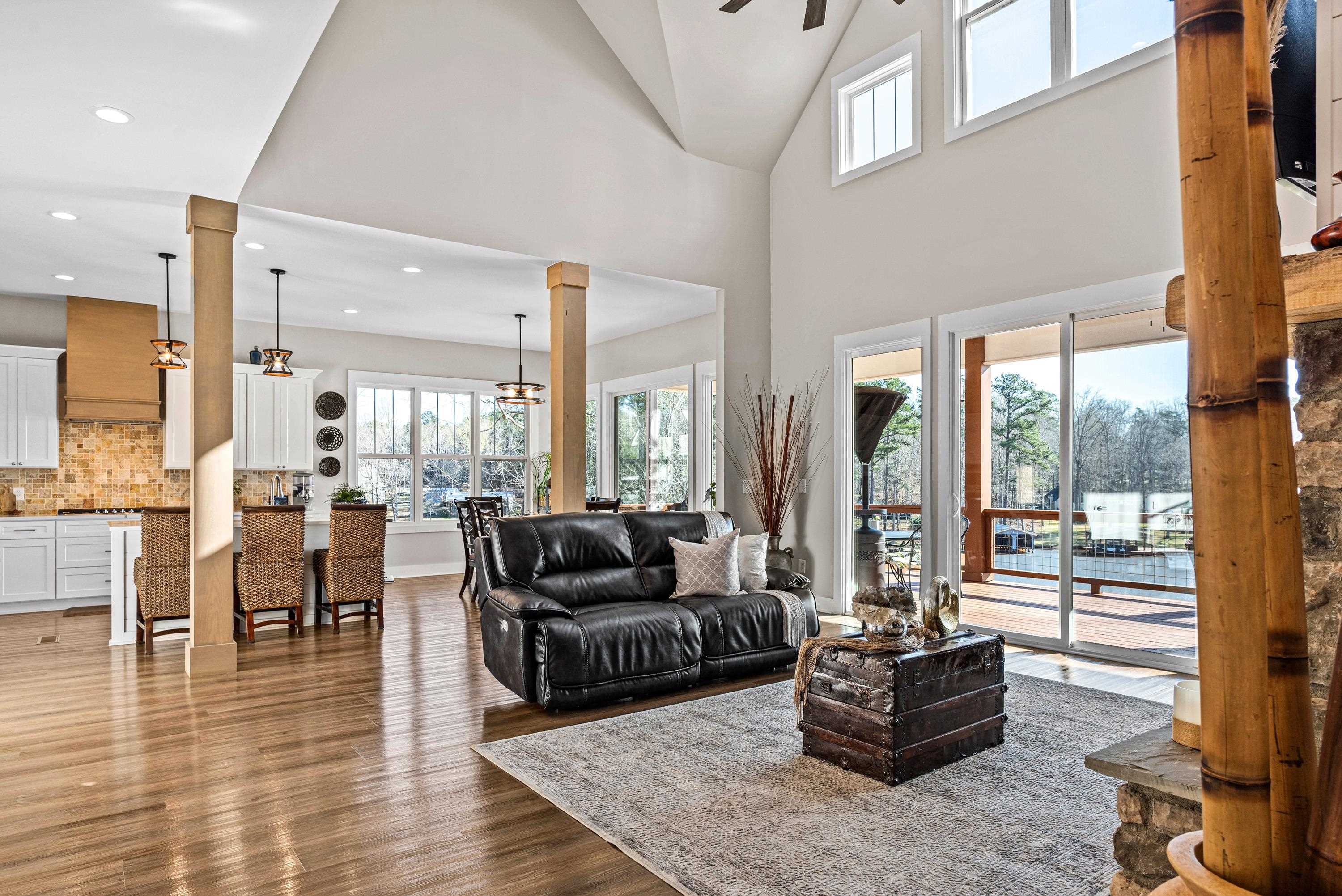 143 THOMAS DRIVE