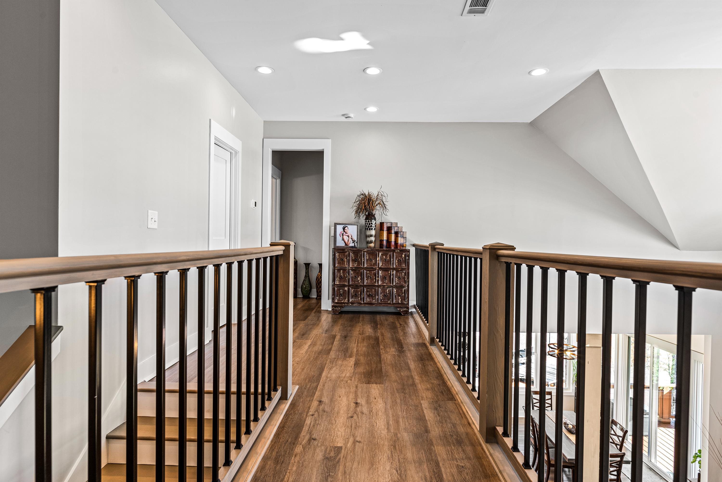143 THOMAS DRIVE
