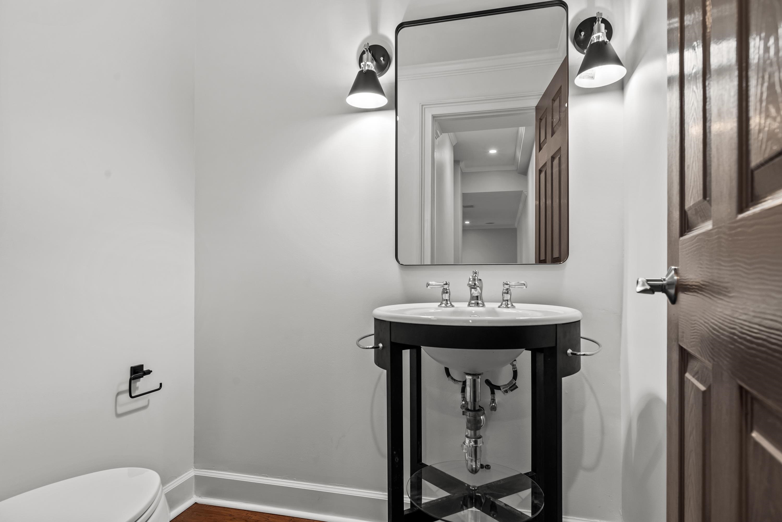 1180 MERCER TRAIL
