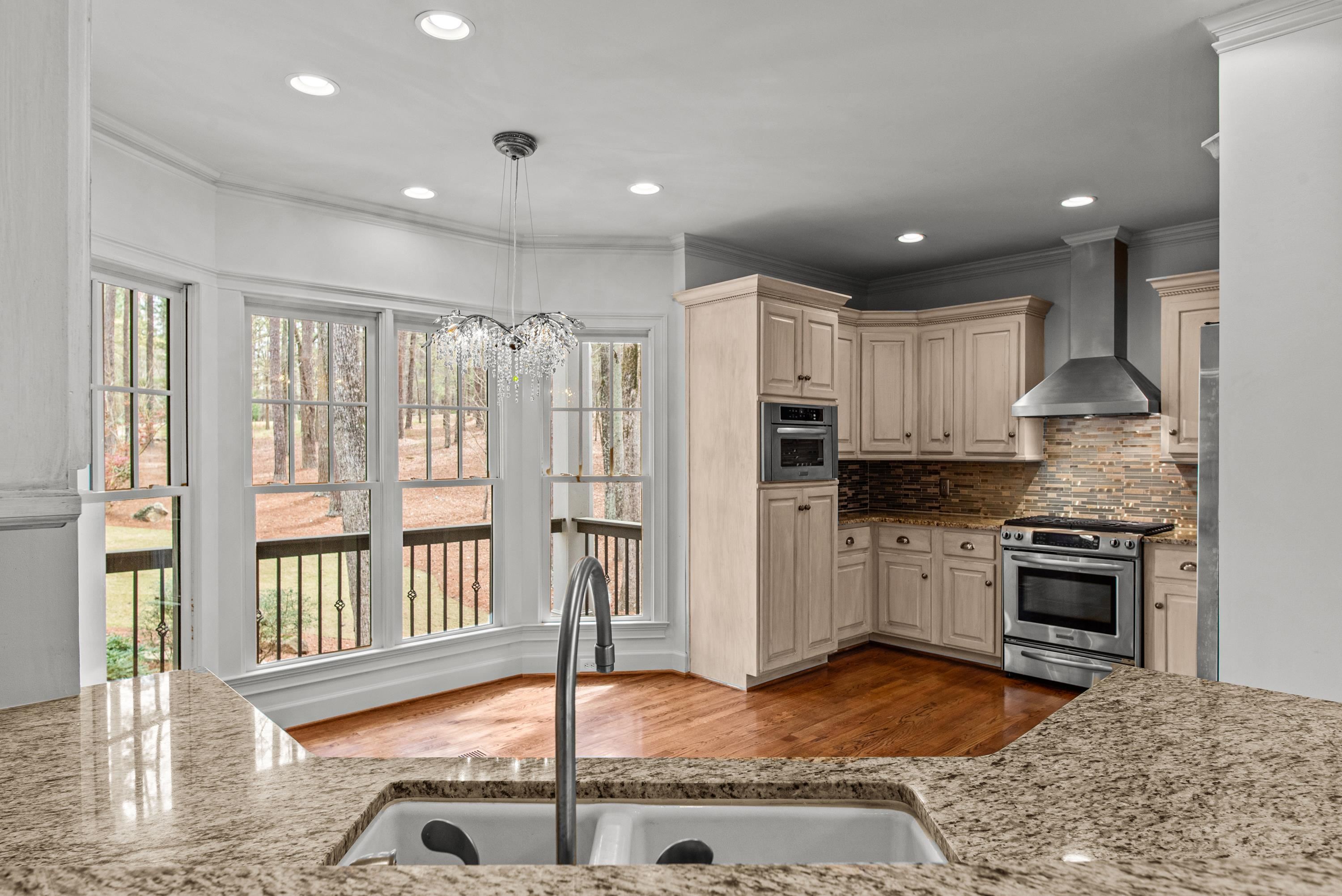 1180 MERCER TRAIL