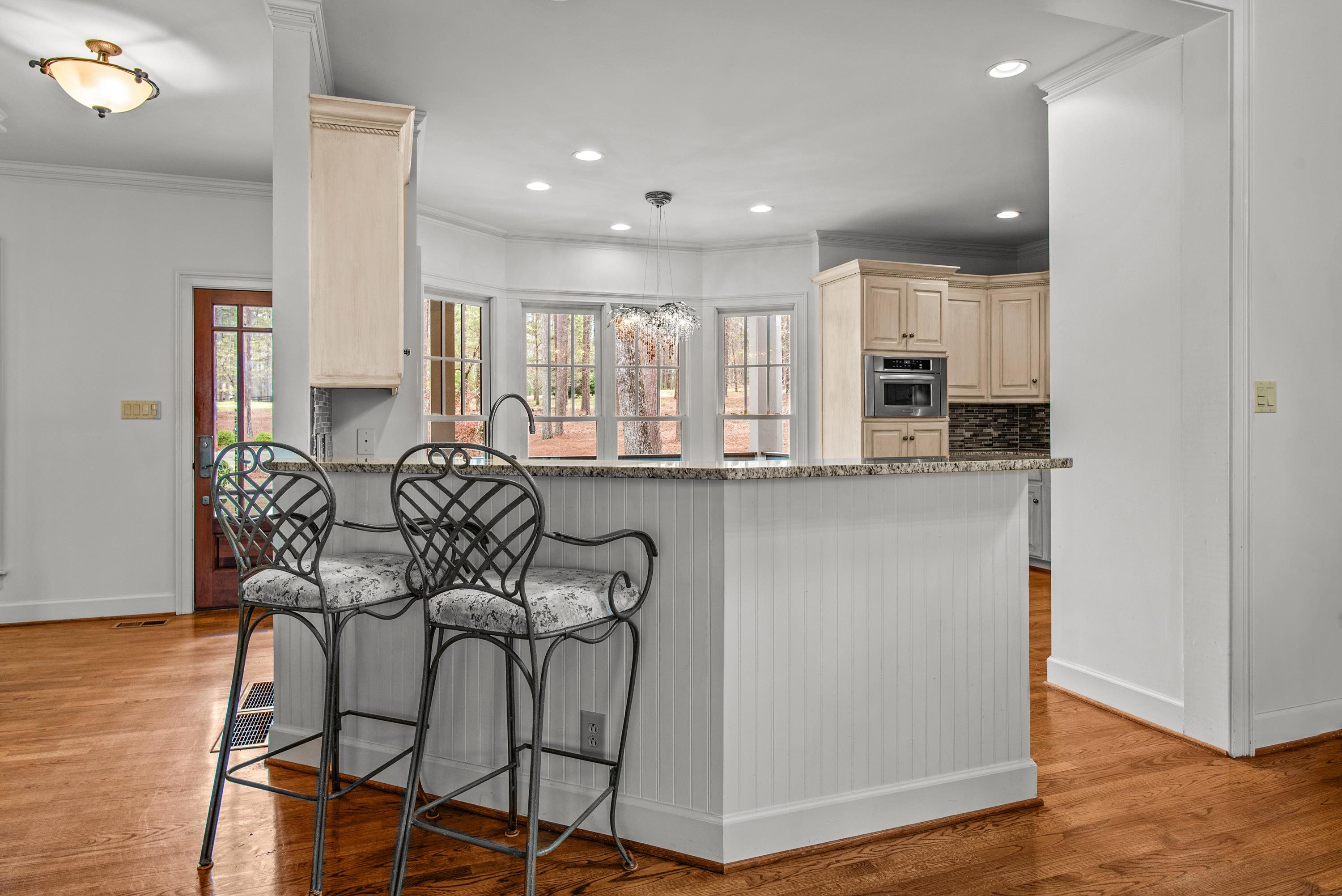 1180 MERCER TRAIL