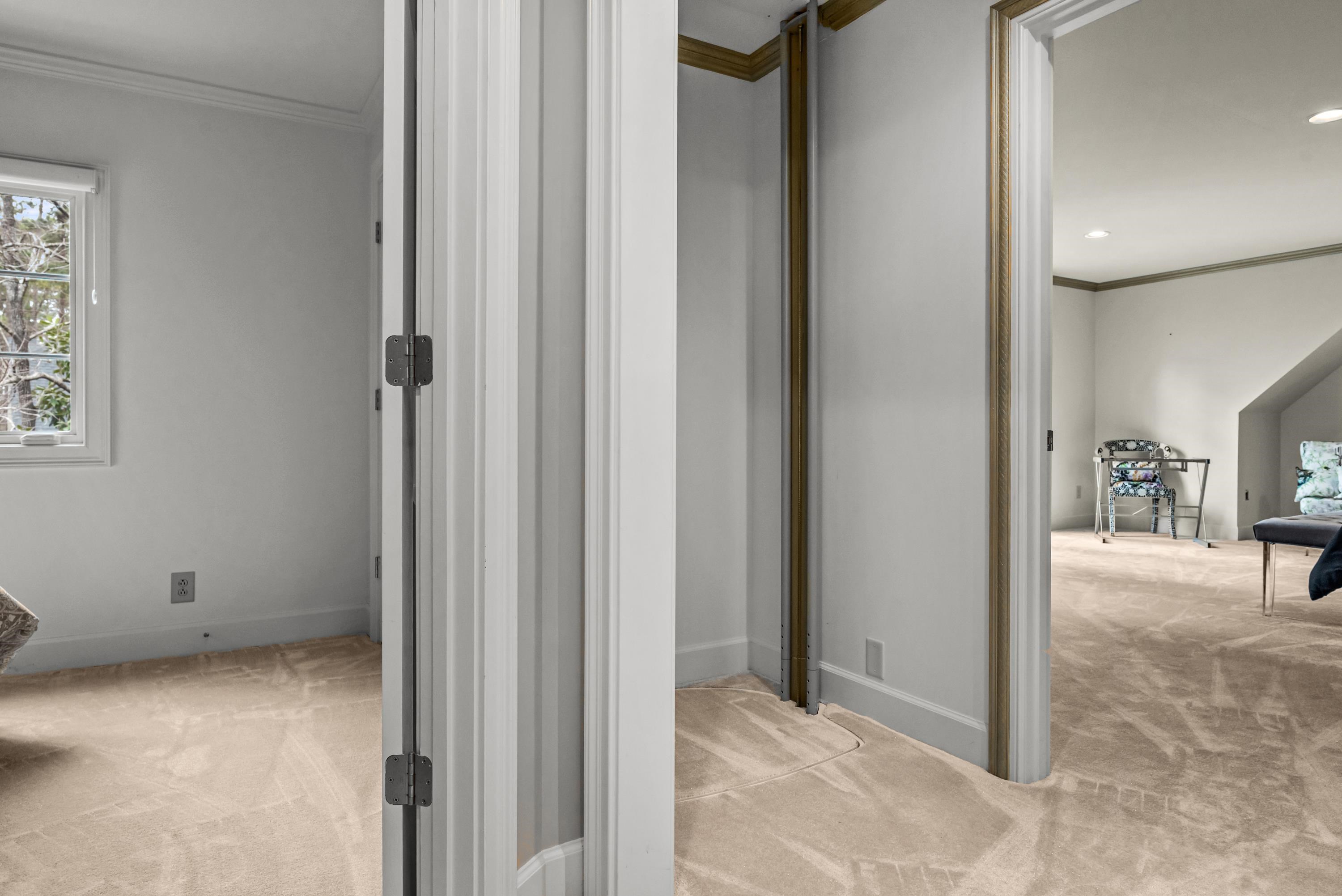 1180 MERCER TRAIL