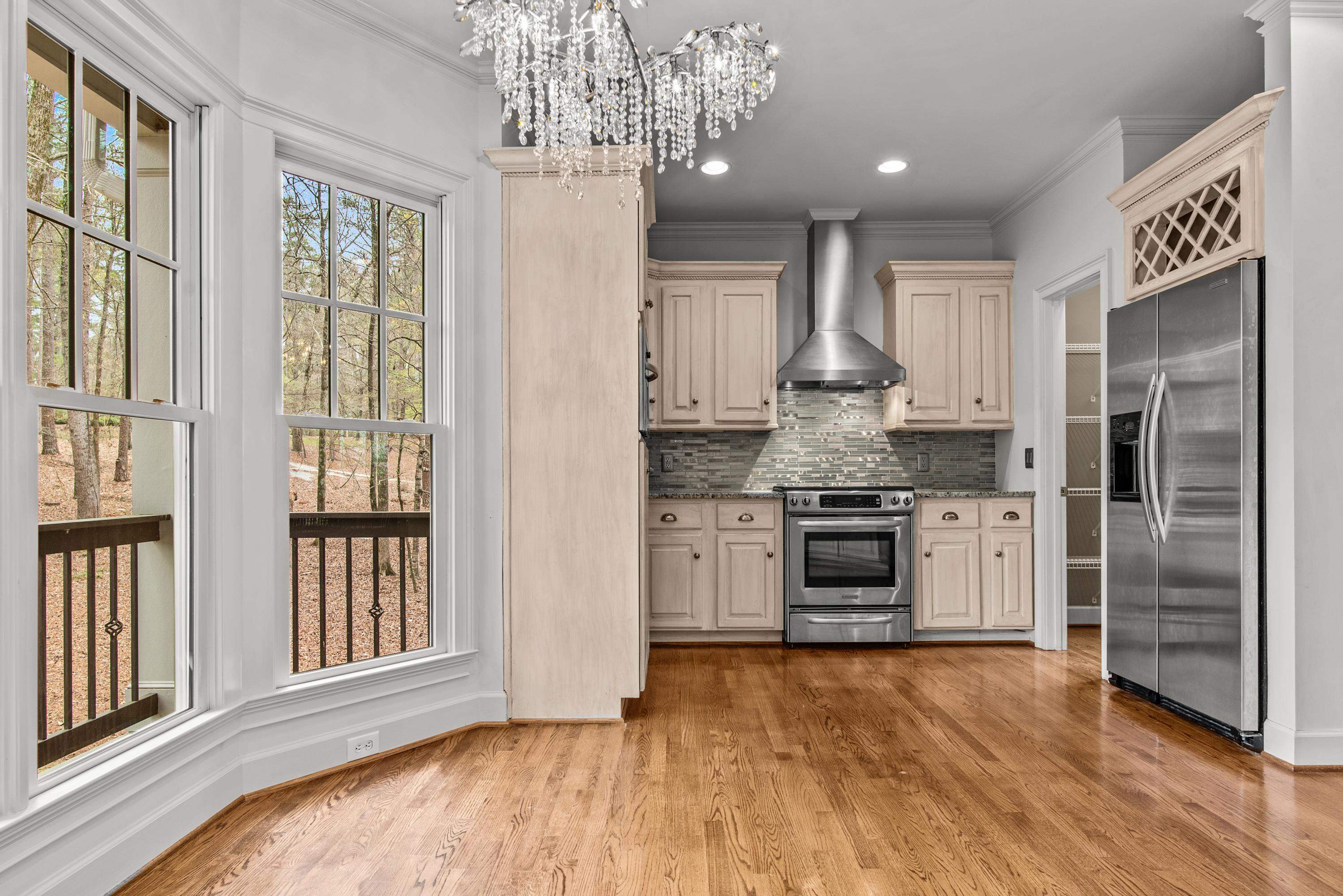 1180 MERCER TRAIL