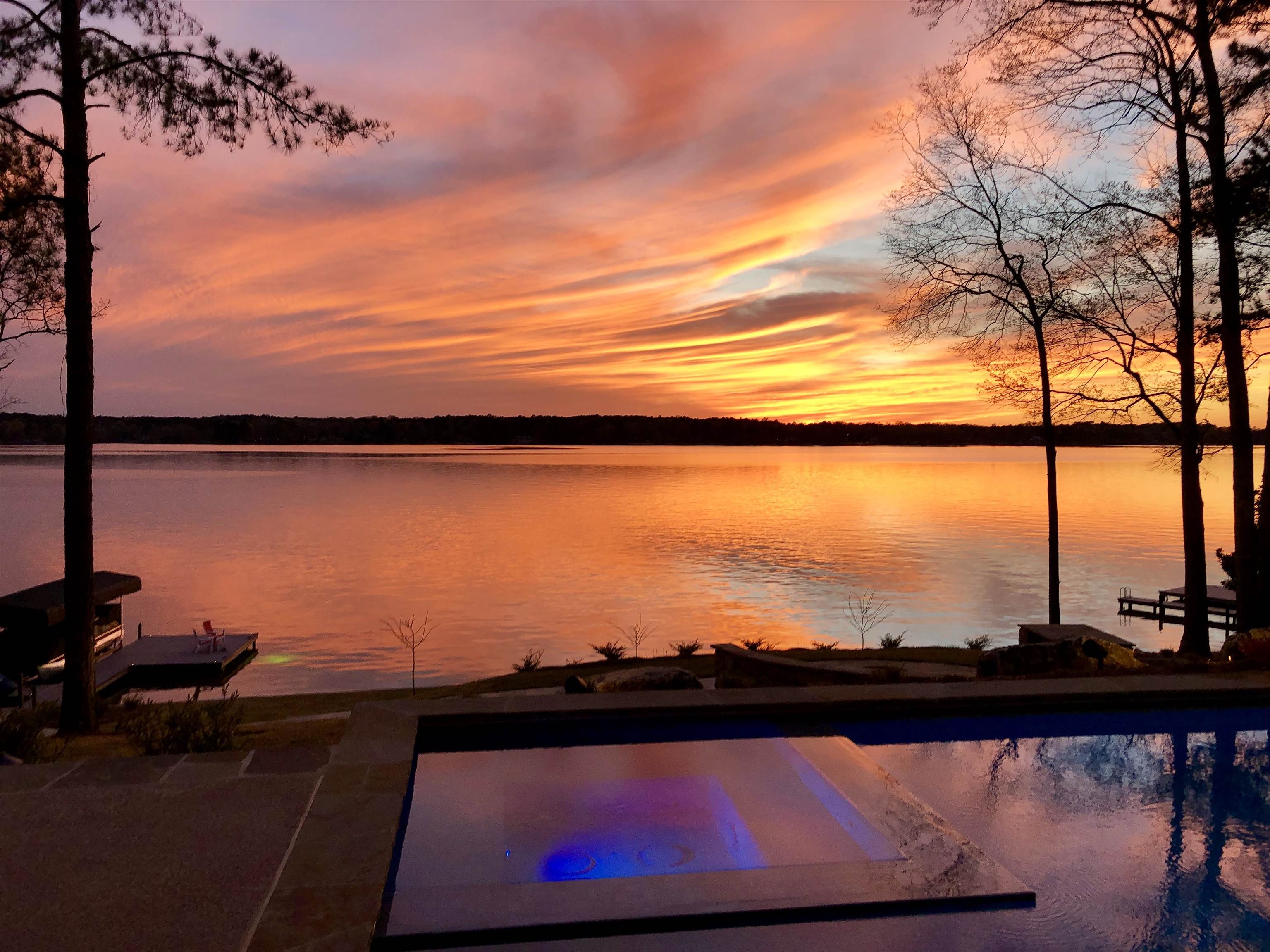 1121 KINGFISHER POINT