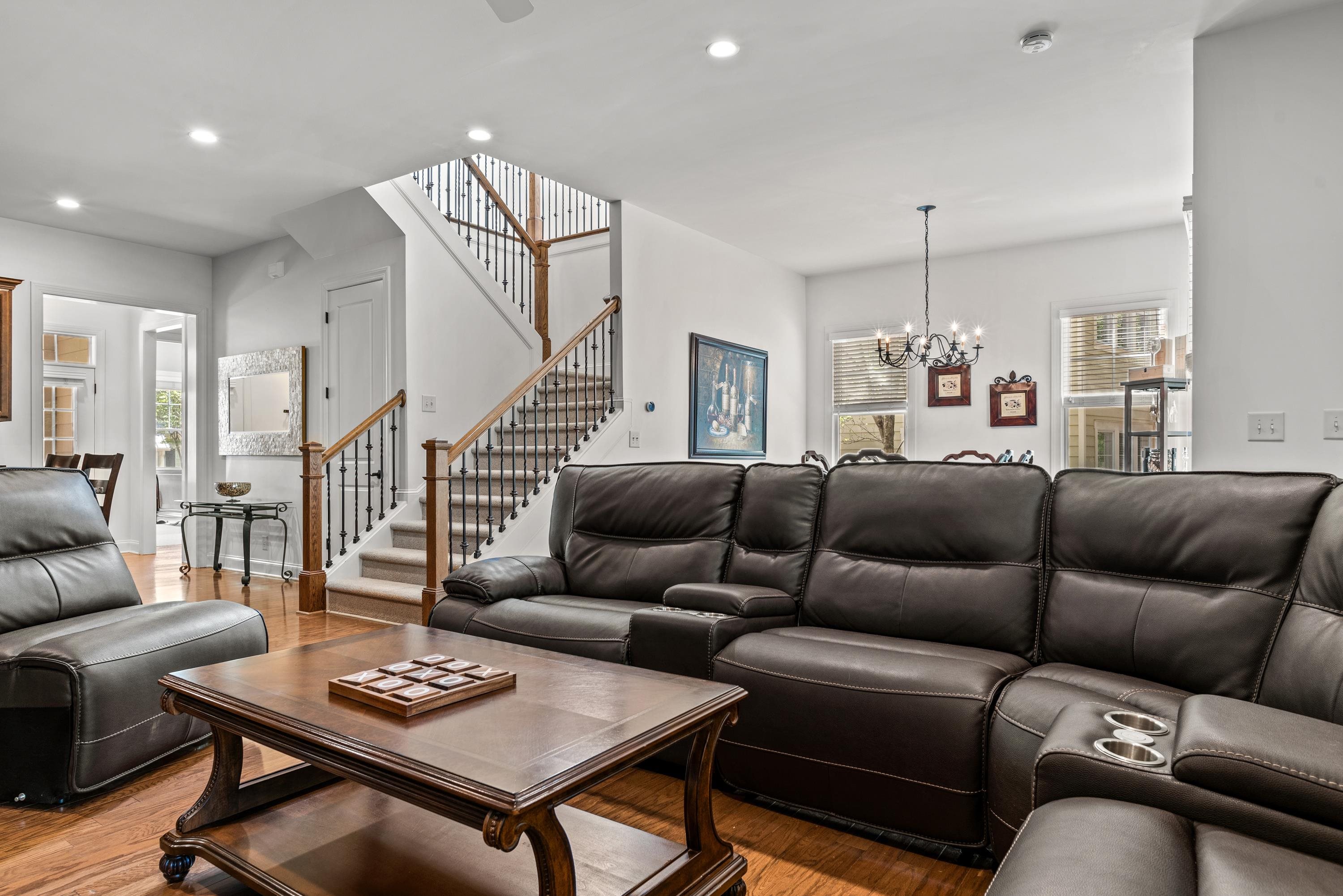 1120 STARBOARD DRIVE