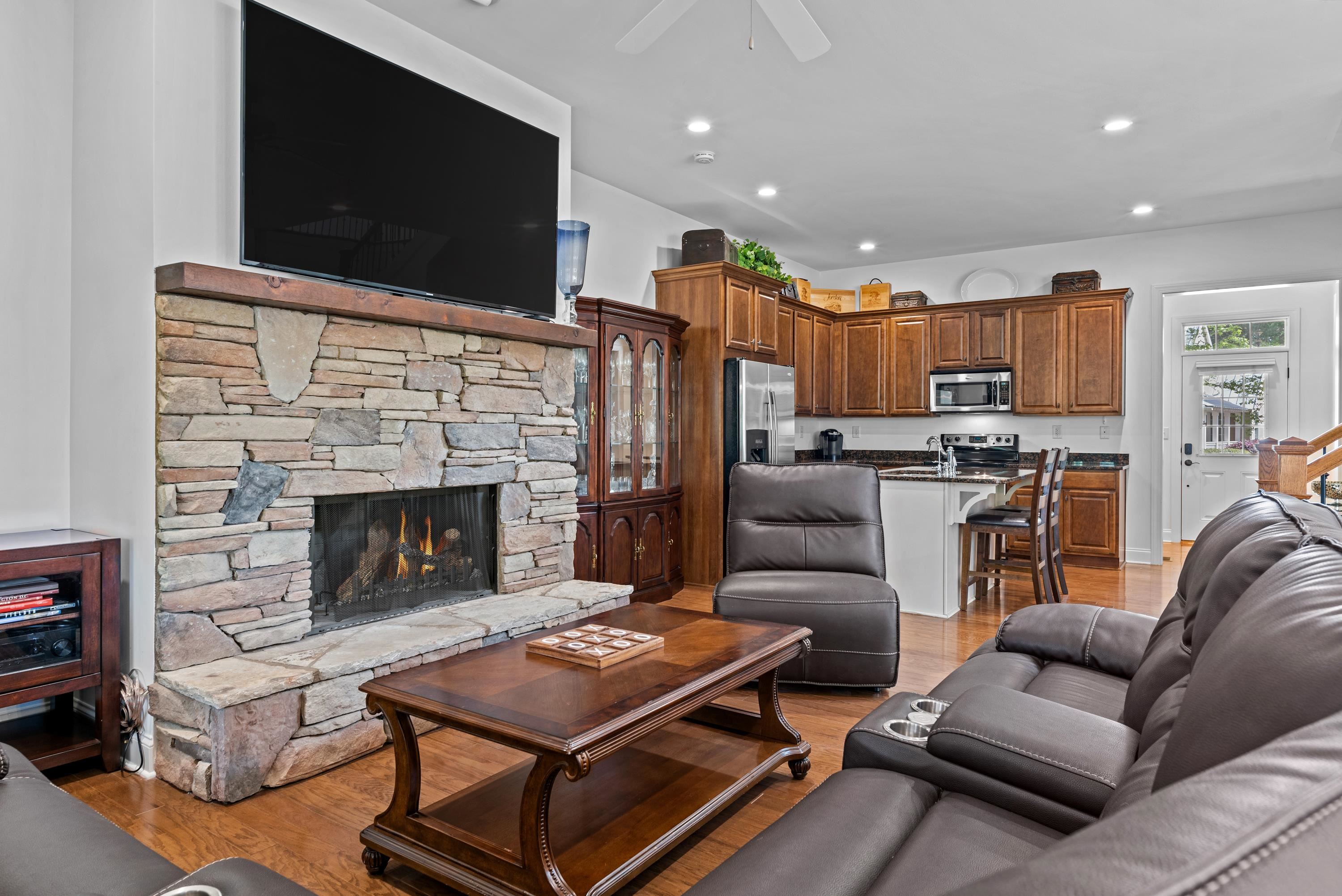 1120 STARBOARD DRIVE