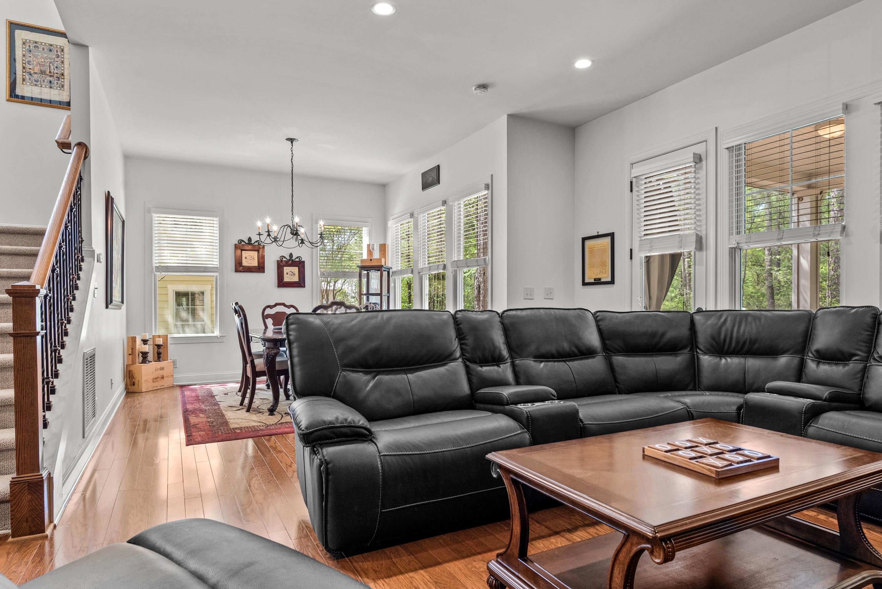 1120 STARBOARD DRIVE