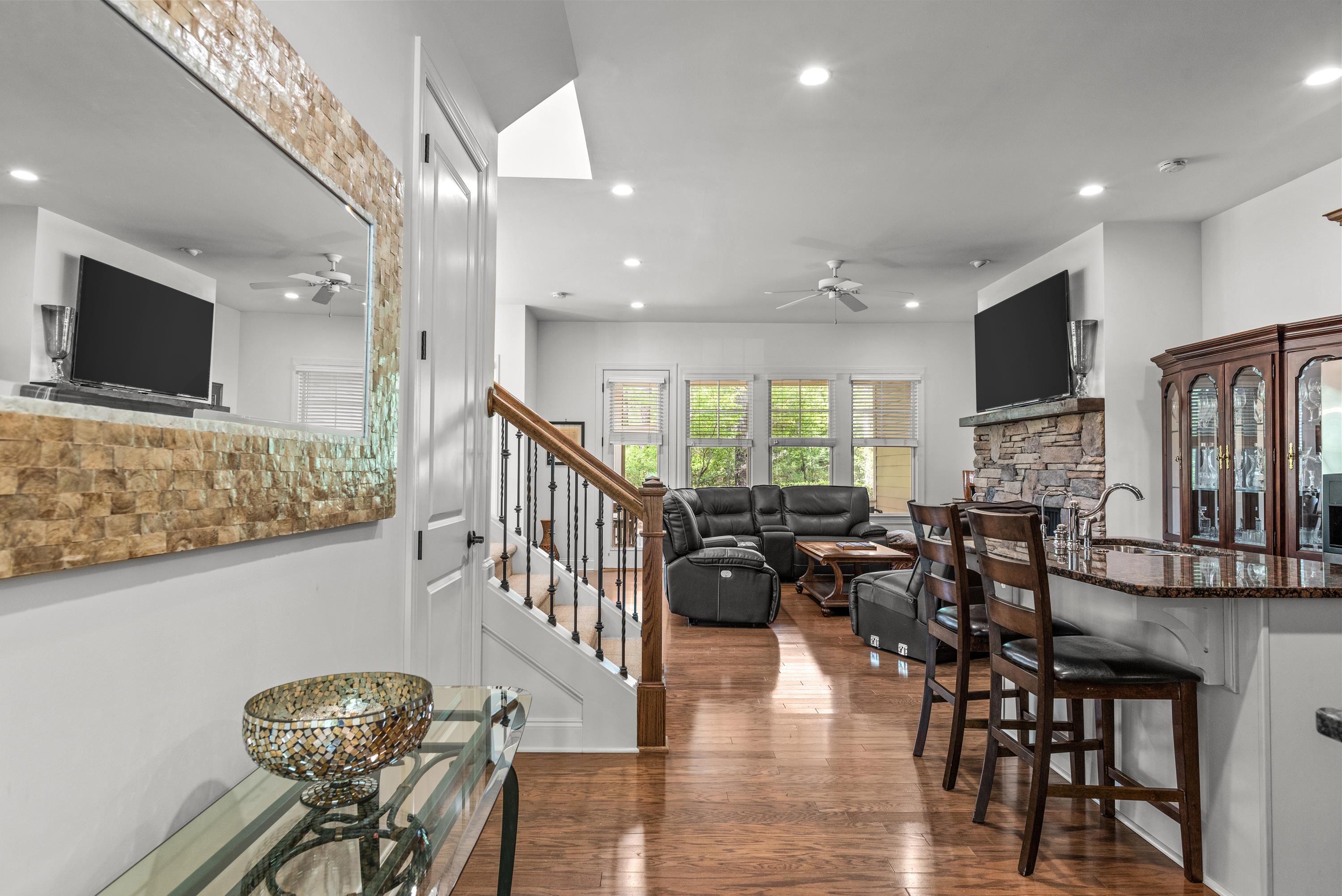 1120 STARBOARD DRIVE