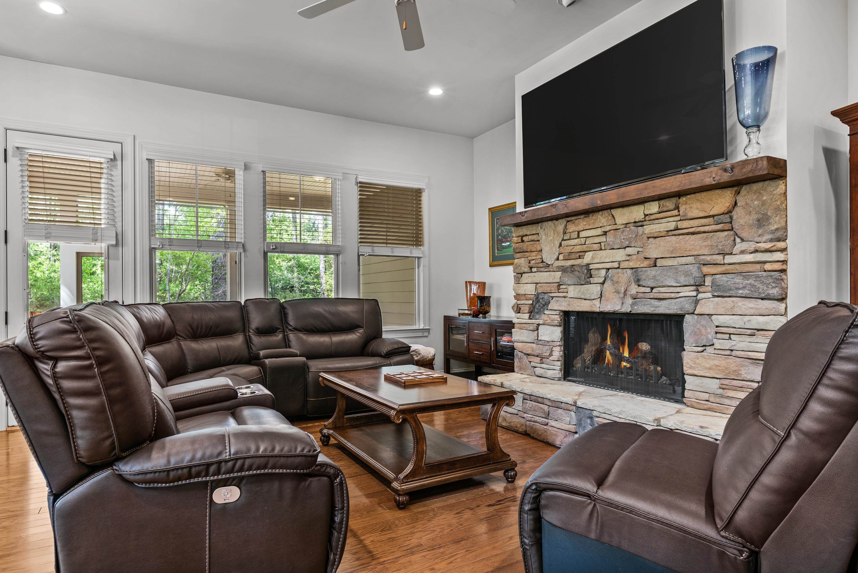 1120 STARBOARD DRIVE