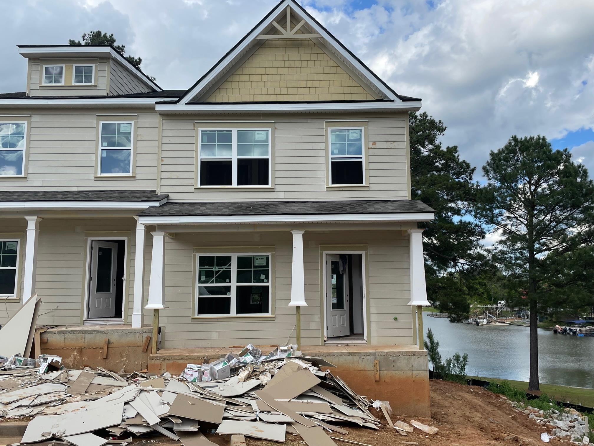 106 CRANE LANE Unit: Building 11, Unit 20A