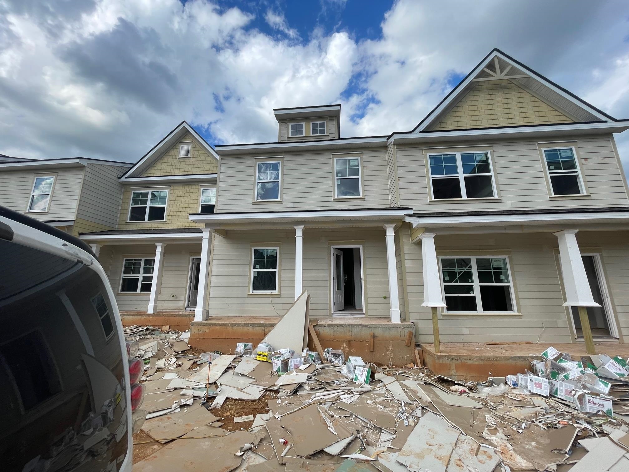 106 CRANE LANE Unit: Building 11, Unit 21A