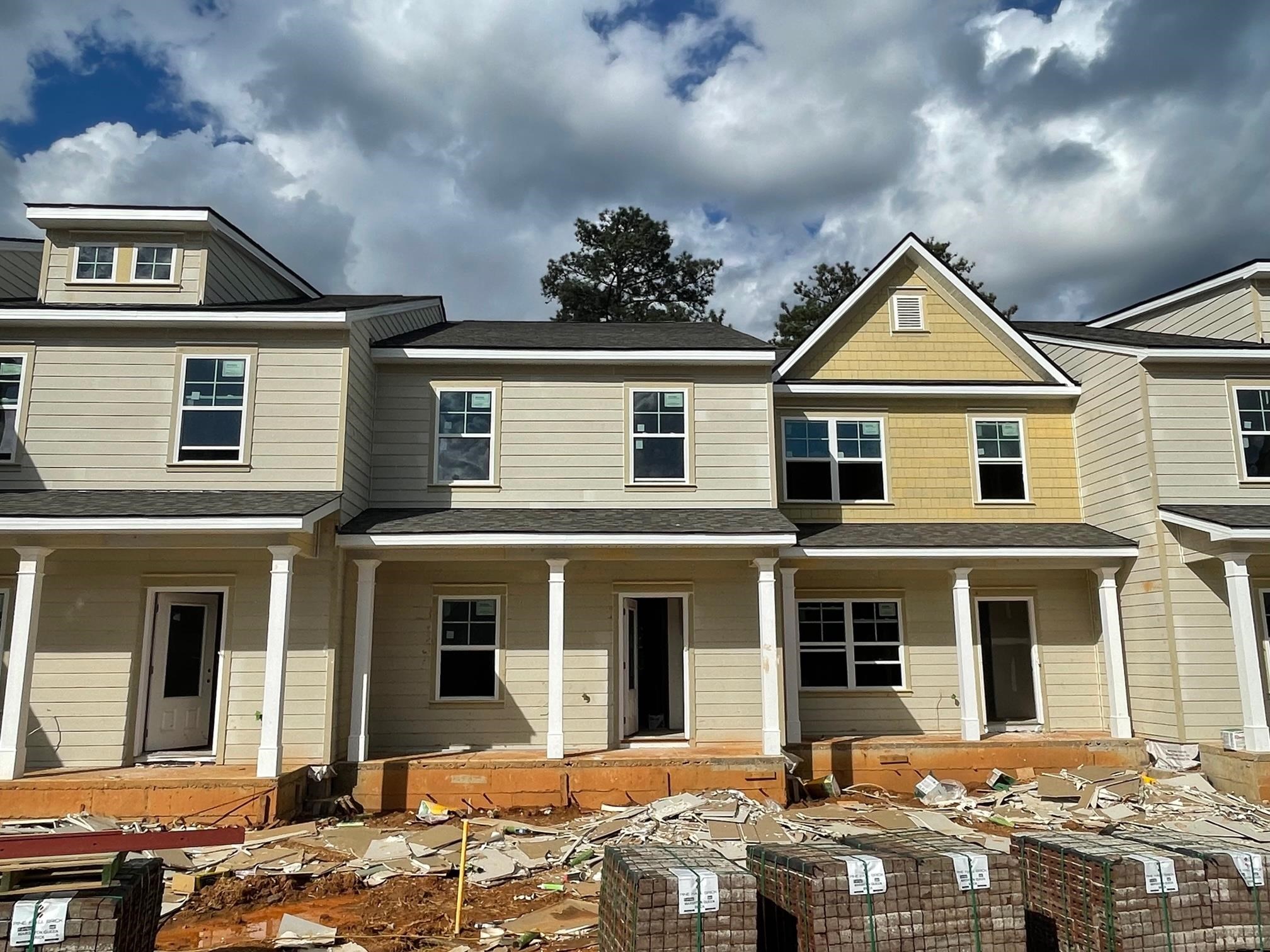 106 CRANE LANE Unit: Building 11, Unit 23A