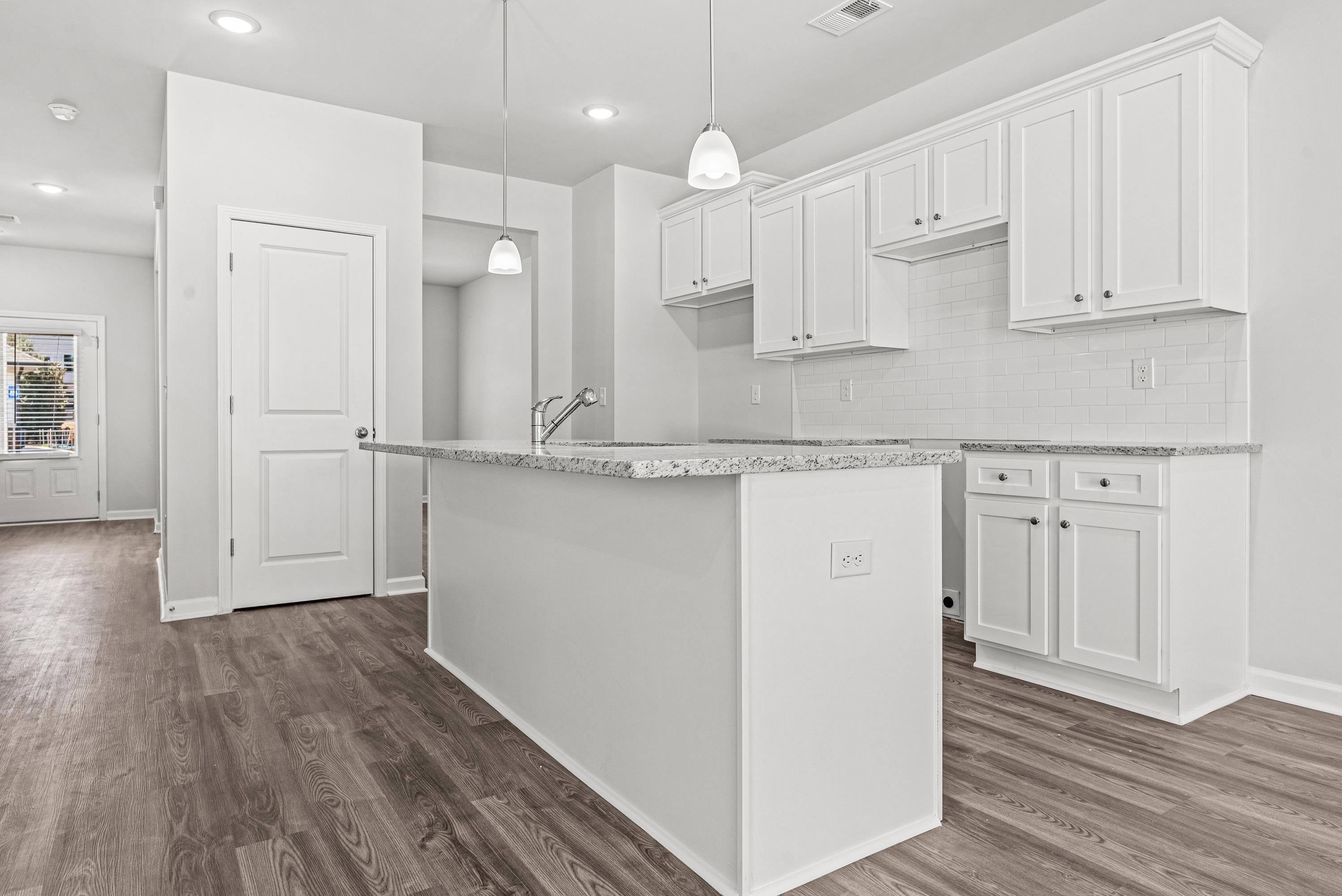 101 CRANE LANE Unit: BUILDING 8 UNIT 7C
