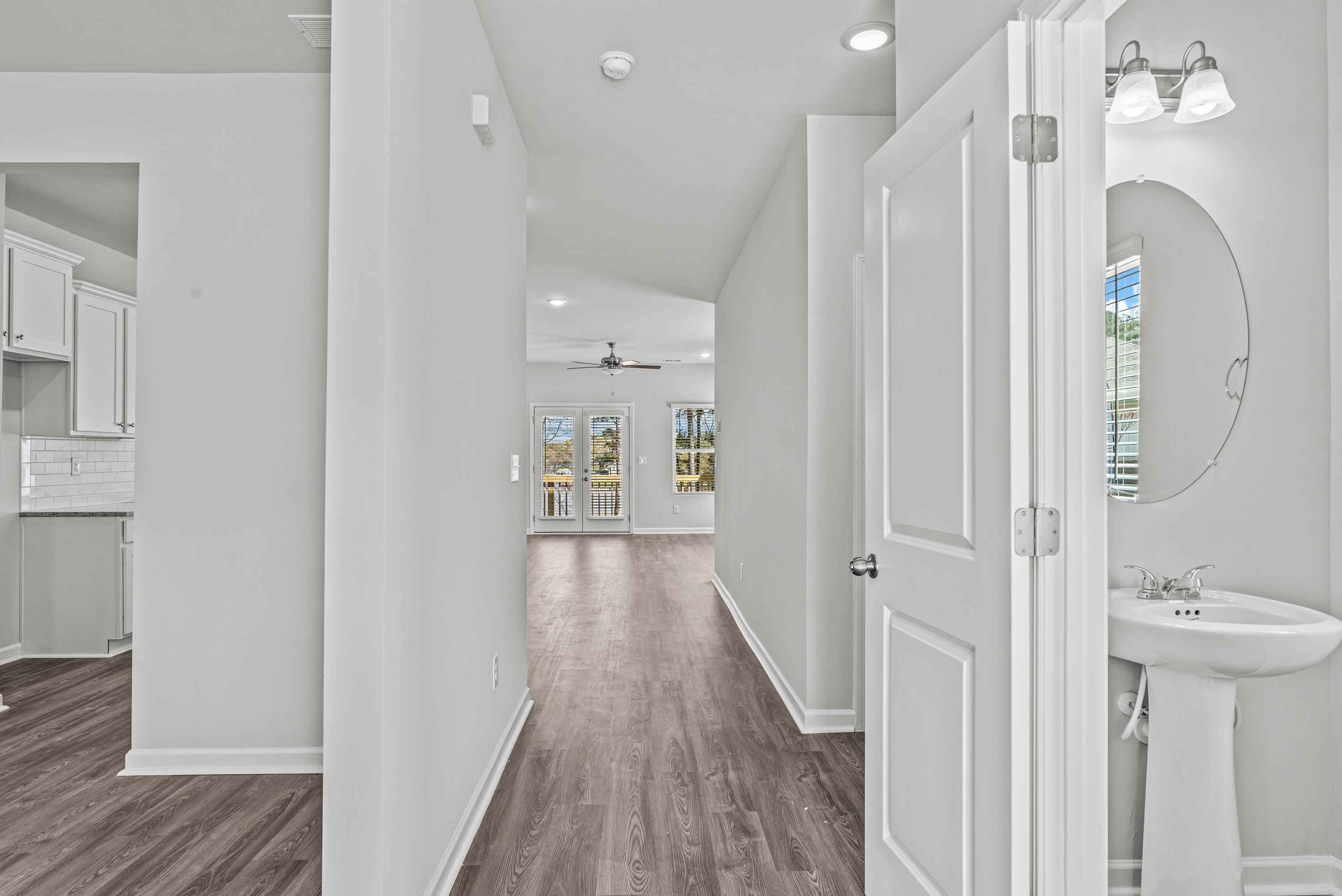 101 CRANE LANE Unit: BUILDING 8 UNIT 7C