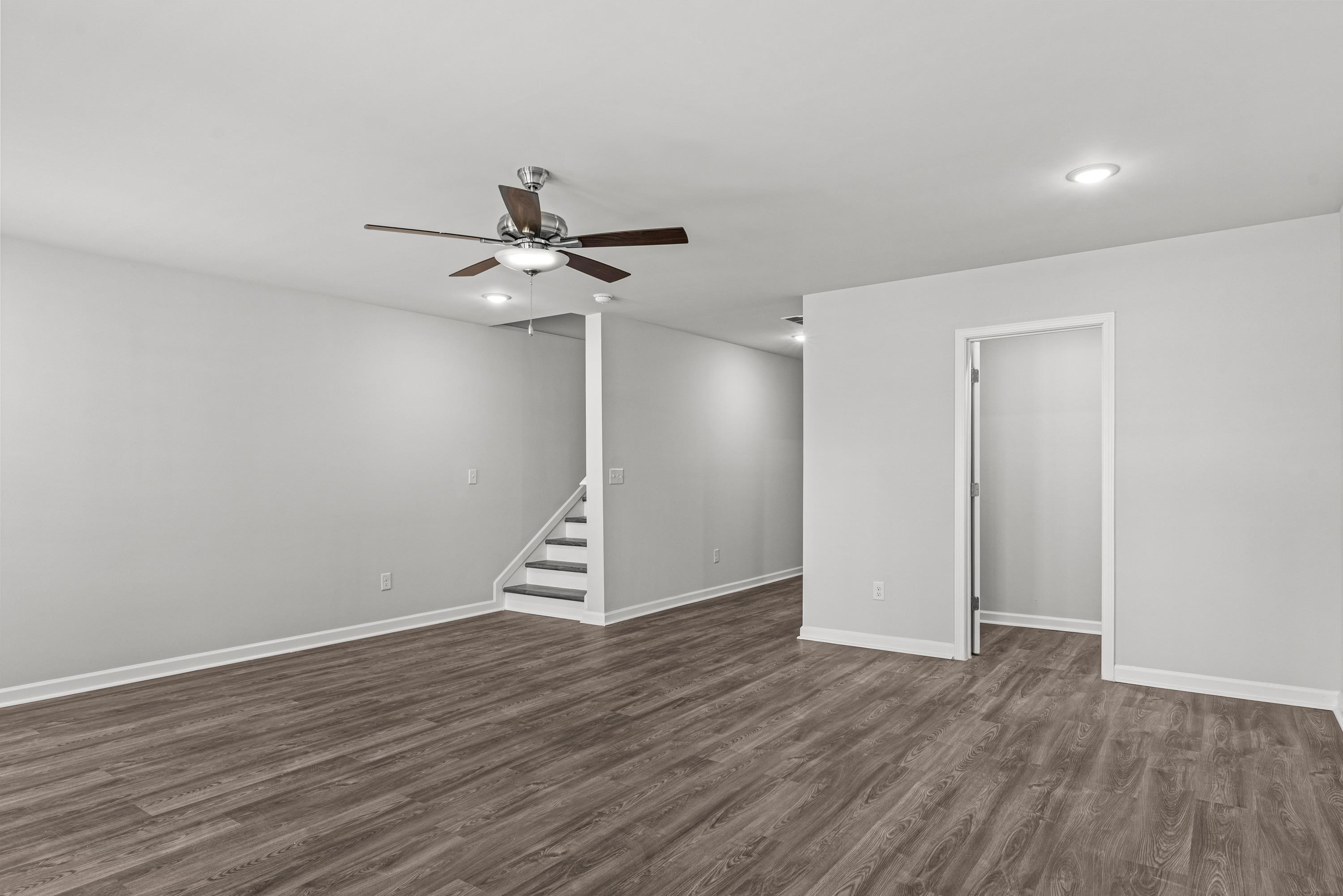 101 CRANE LANE Unit: BUILDING 8 UNIT 7C