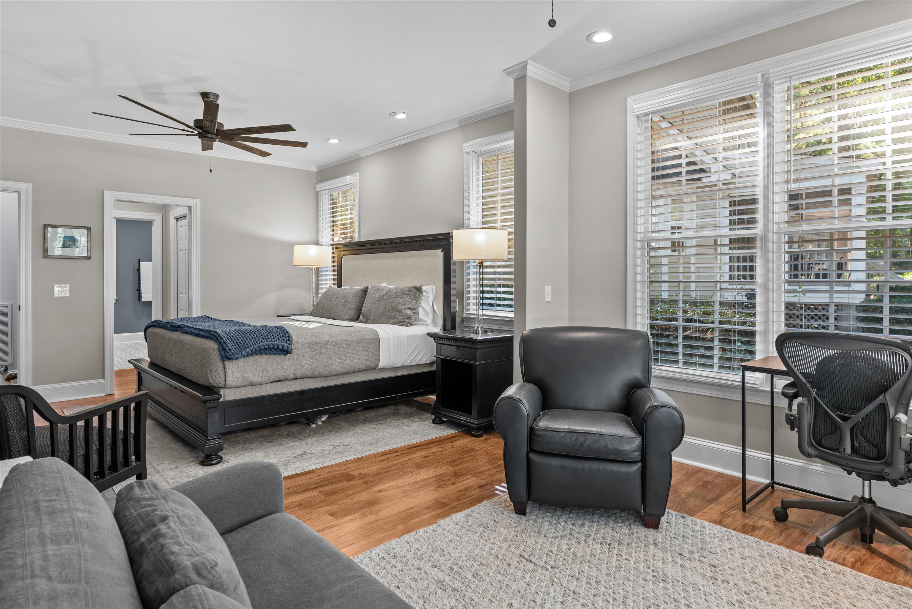 111 SEVEN OAKS WAY