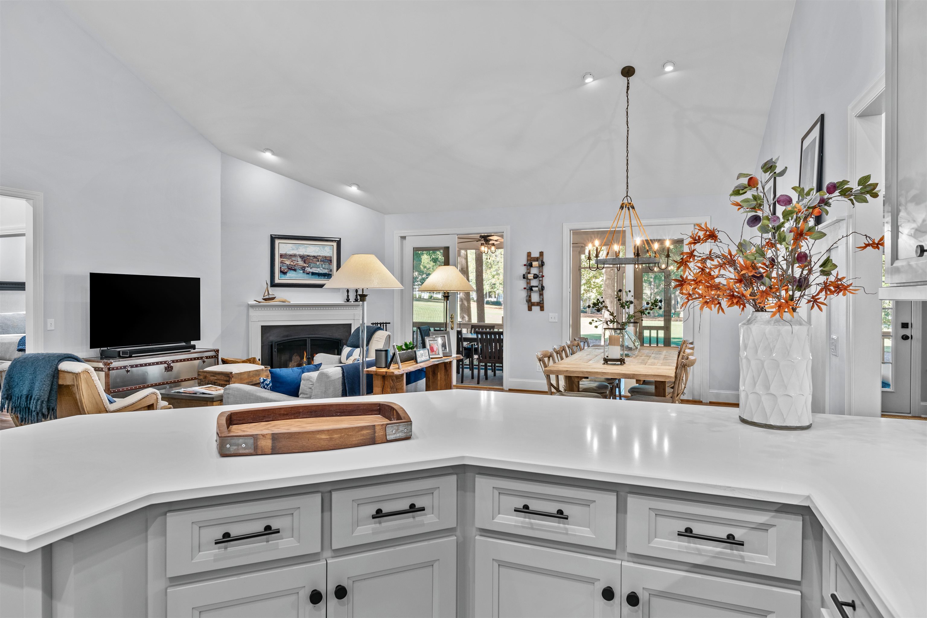 111 SEVEN OAKS WAY