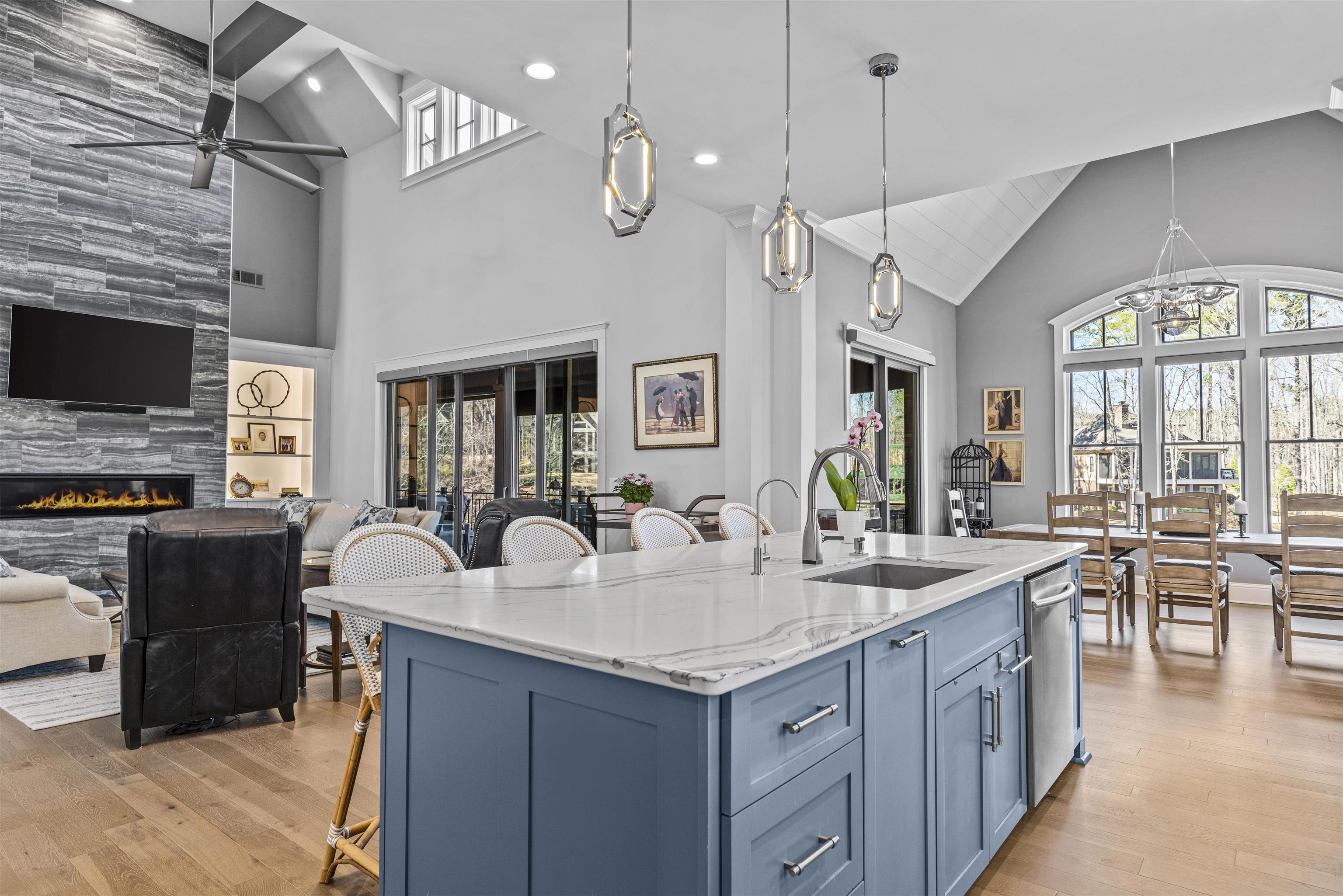 1070 ANGEL POND EAST