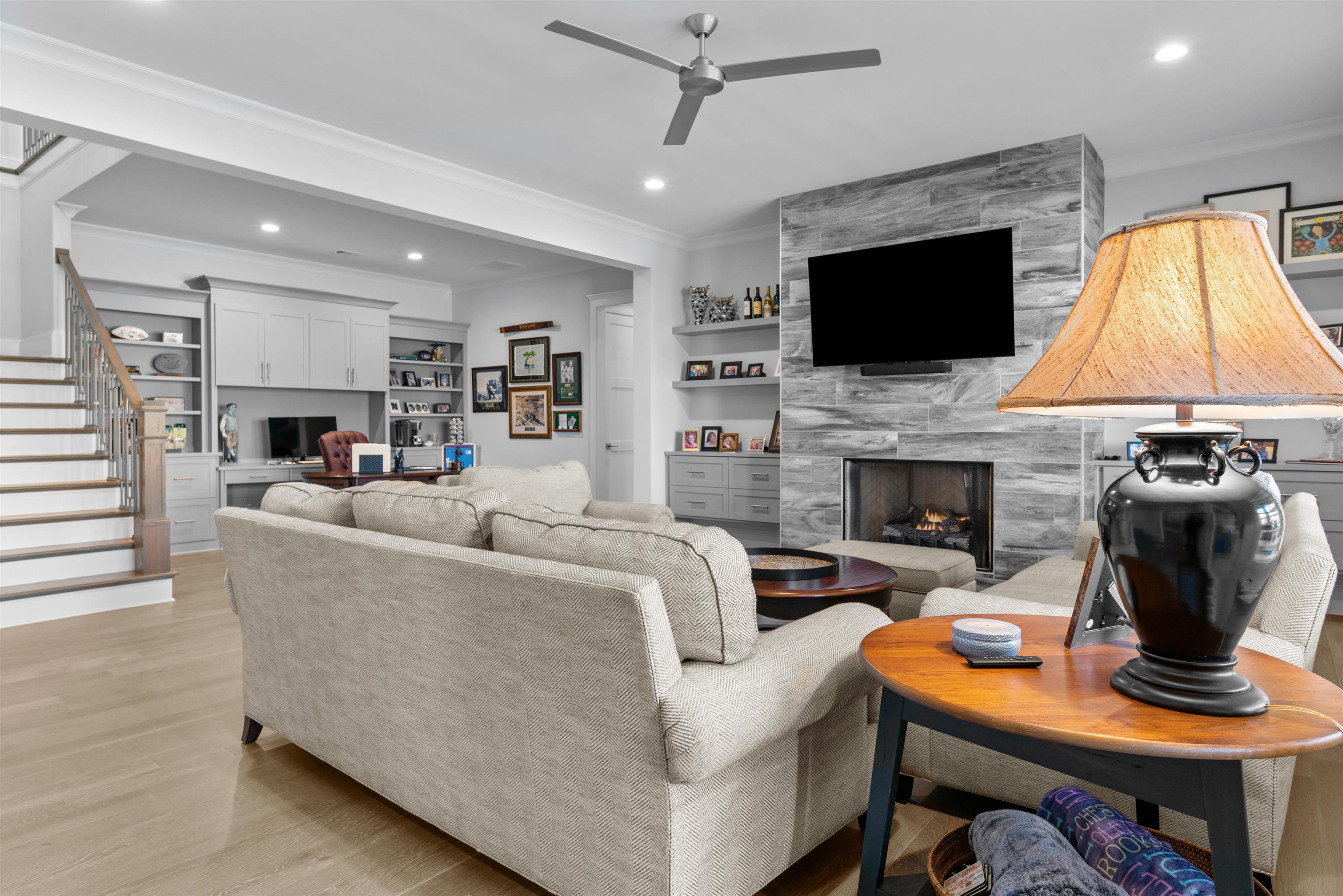 1070 ANGEL POND EAST