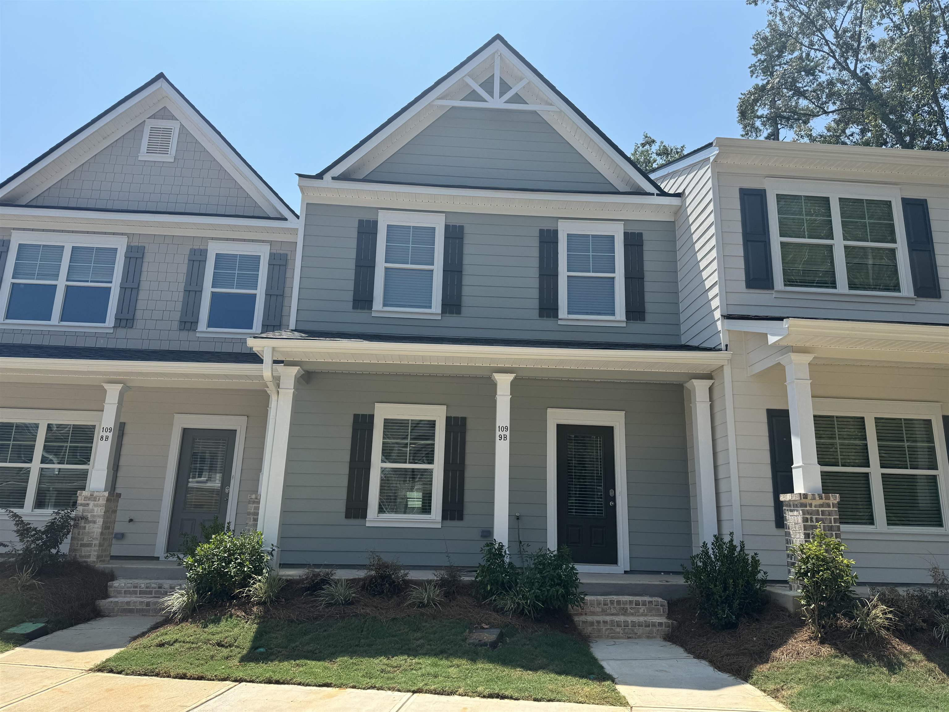 109 CRANE LANE Unit: Building 6, Unit 9B