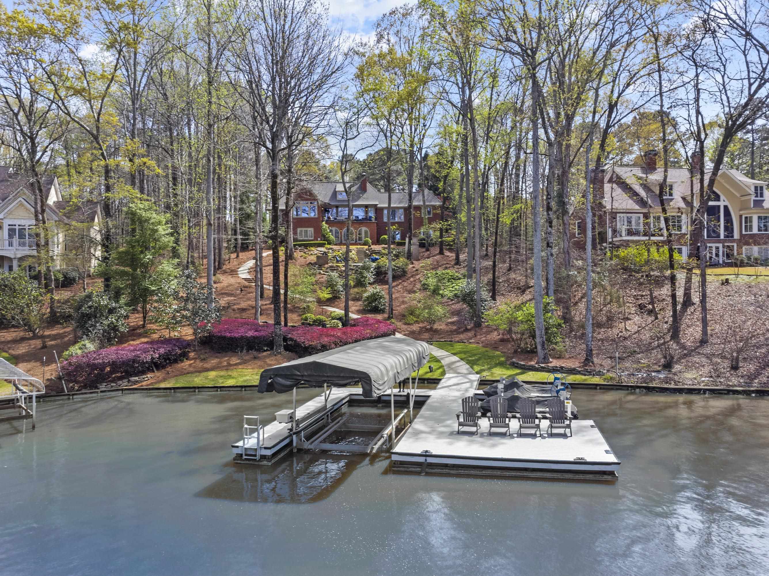 269 REYNOLDS DRIVE