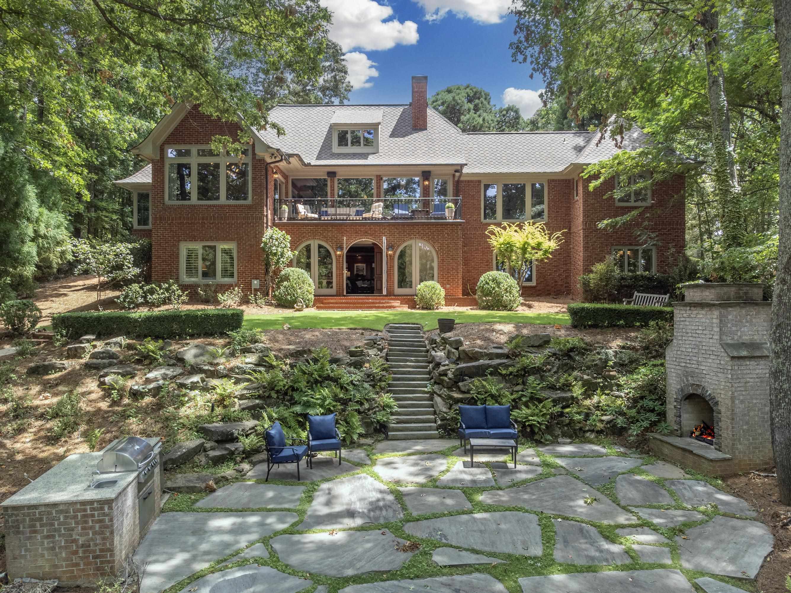 269 REYNOLDS DRIVE