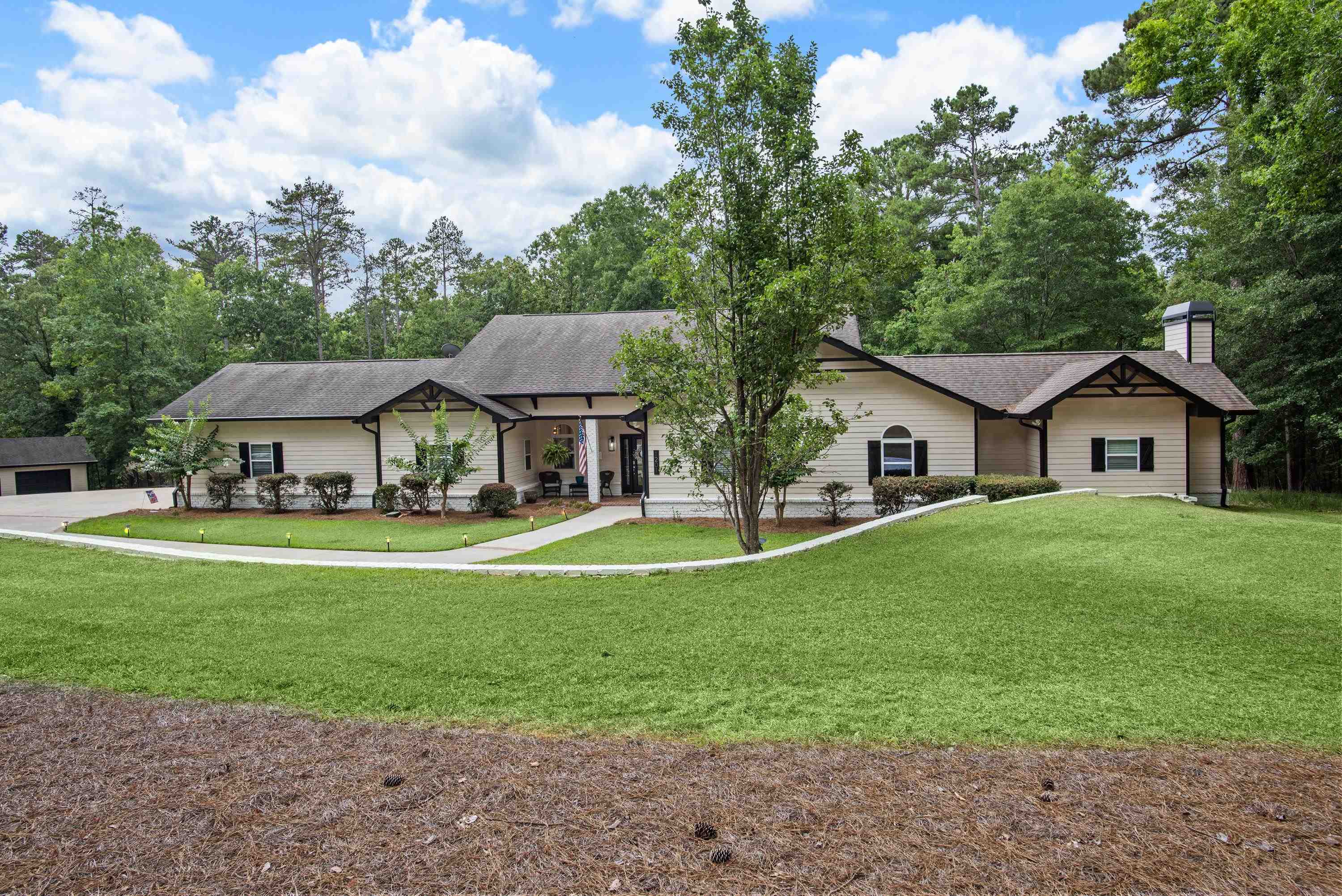1201 GRANITE COVE DRIVE