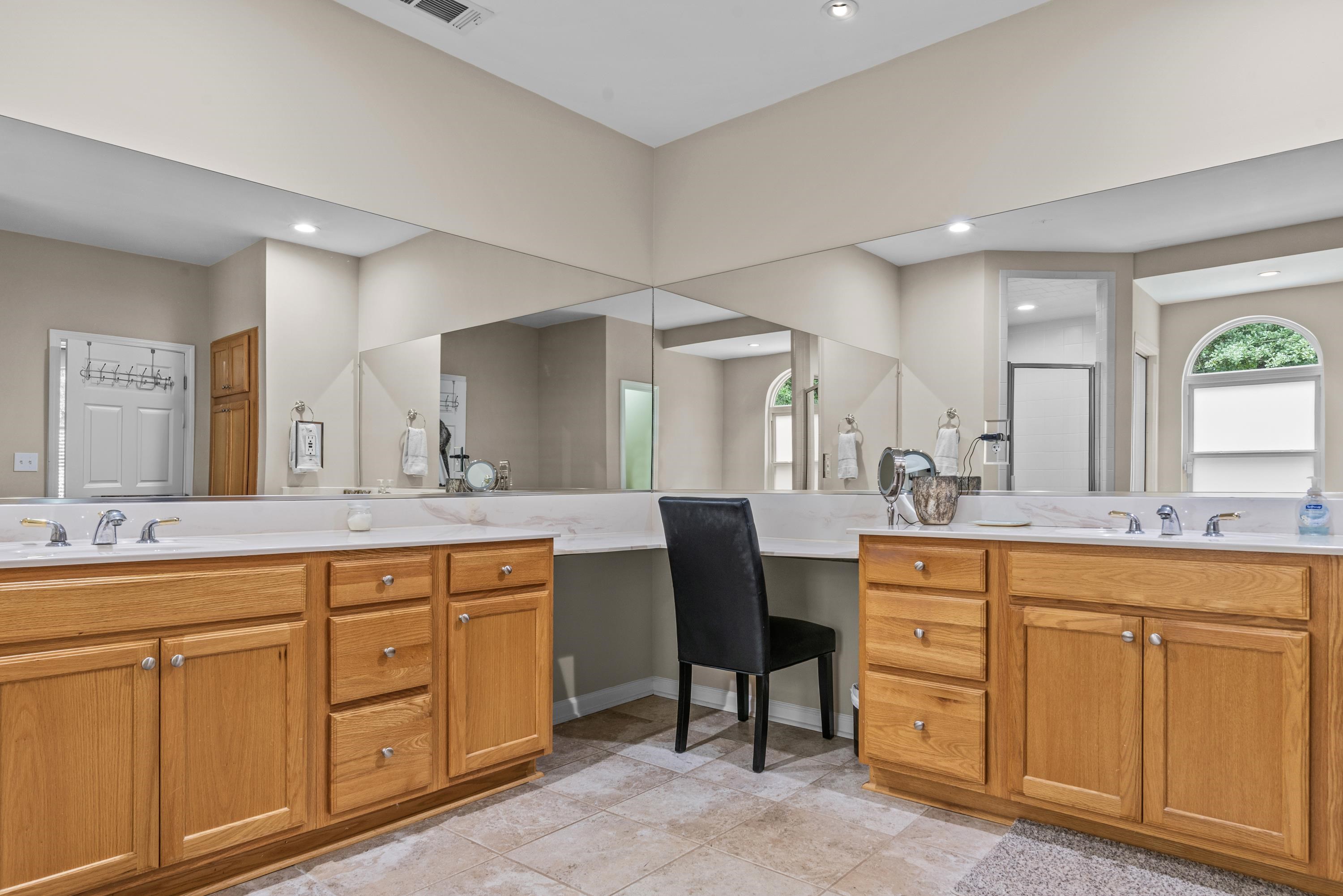 1201 GRANITE COVE DRIVE