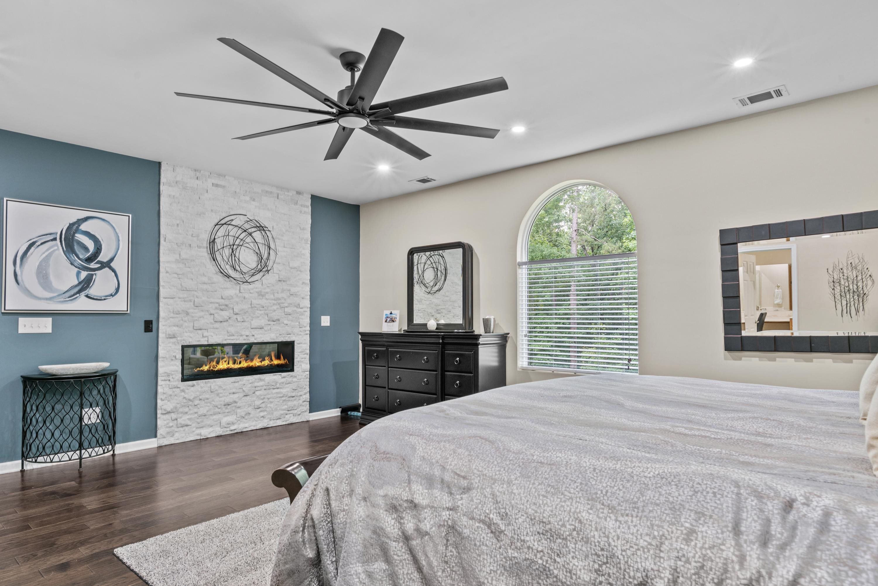 1201 GRANITE COVE DRIVE