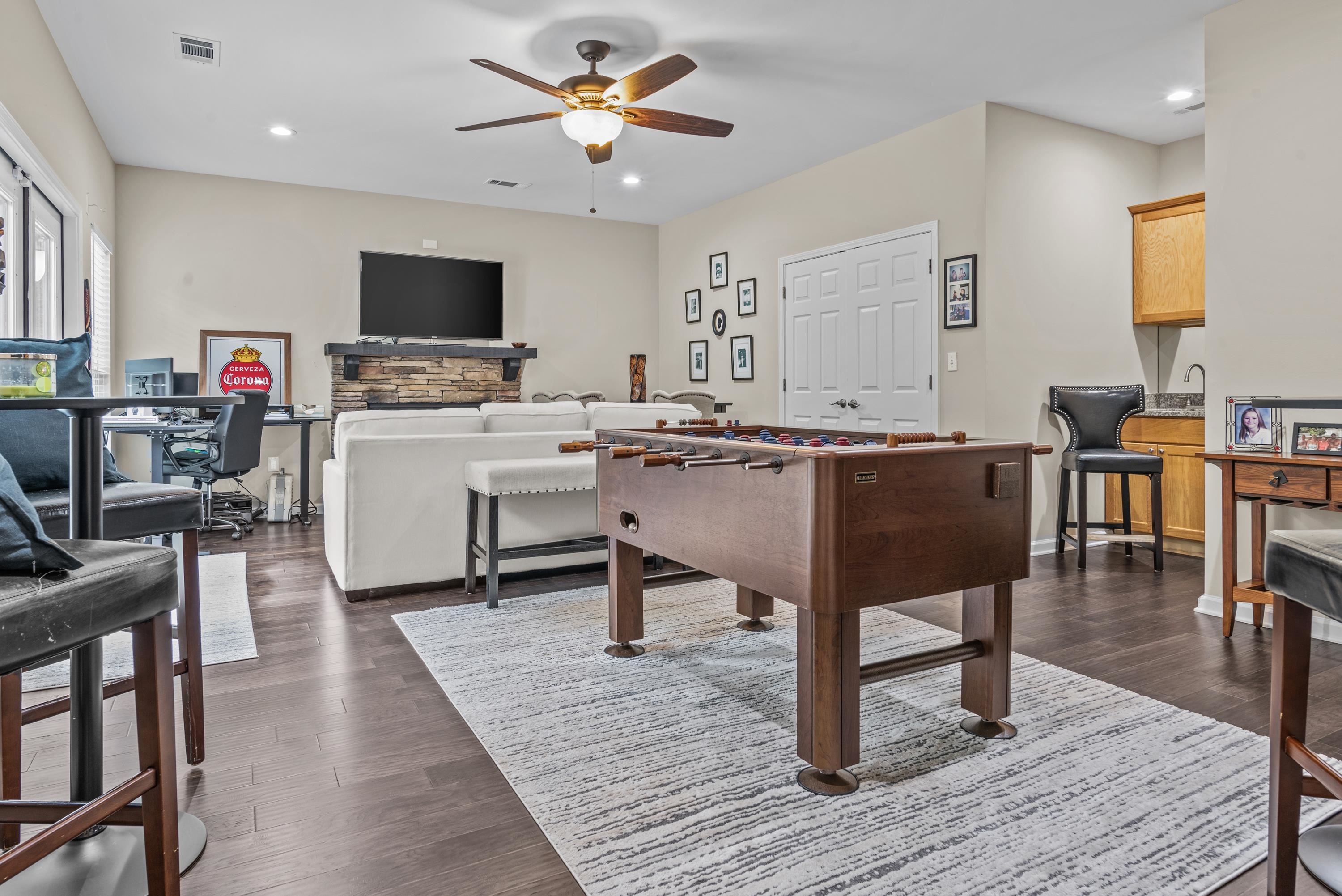 1201 GRANITE COVE DRIVE