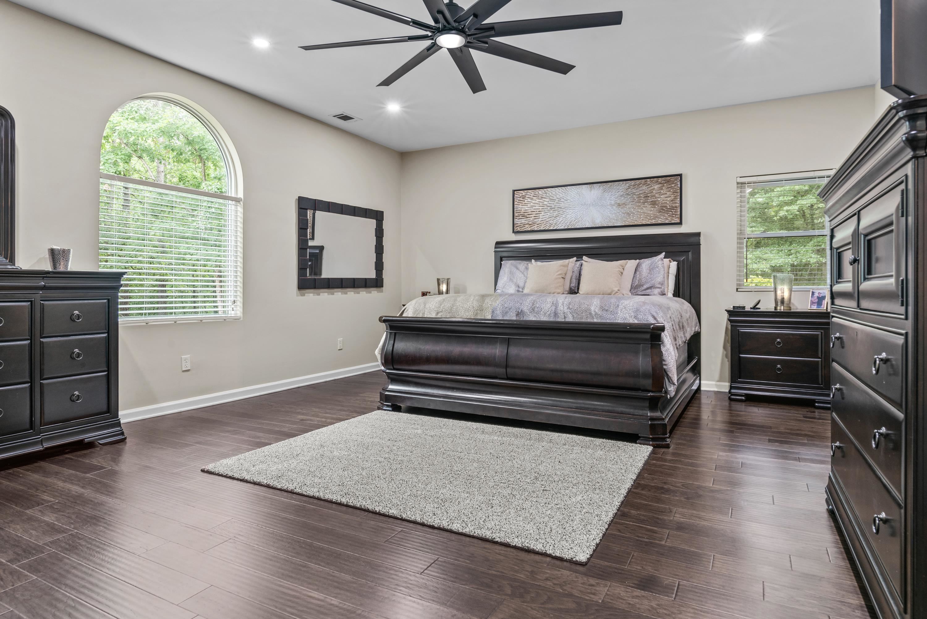 1201 GRANITE COVE DRIVE