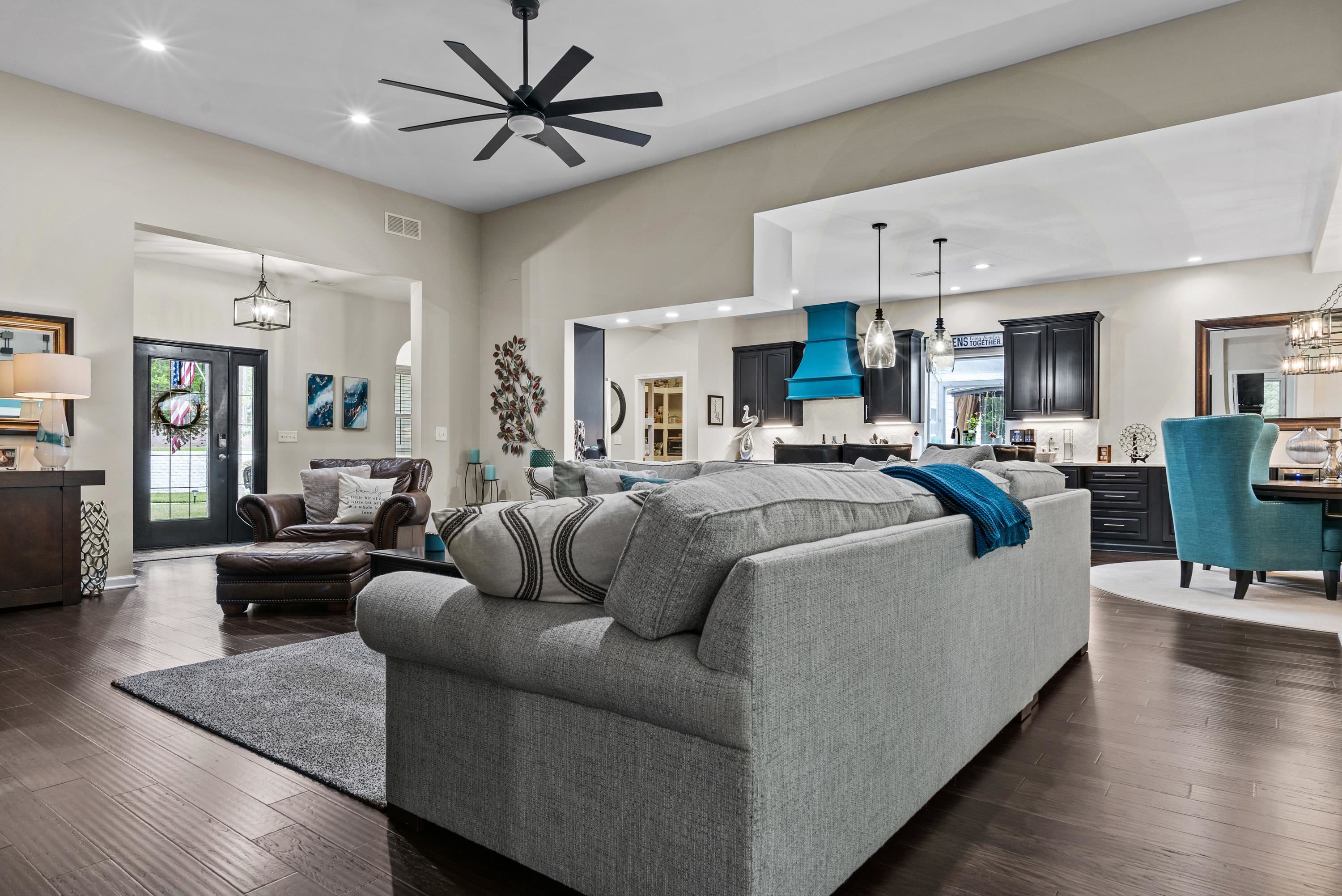 1201 GRANITE COVE DRIVE