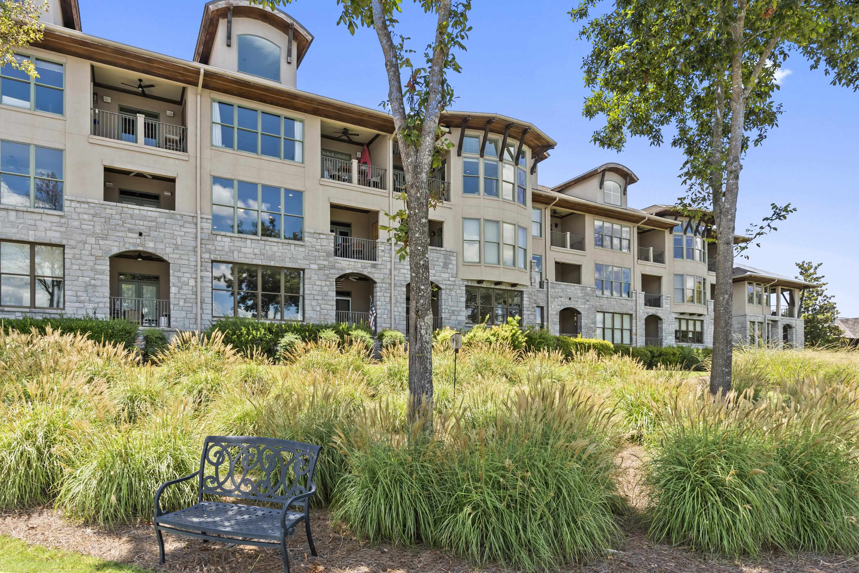 116 INDIAN SUMMER PATH Unit: Building B Unit 206