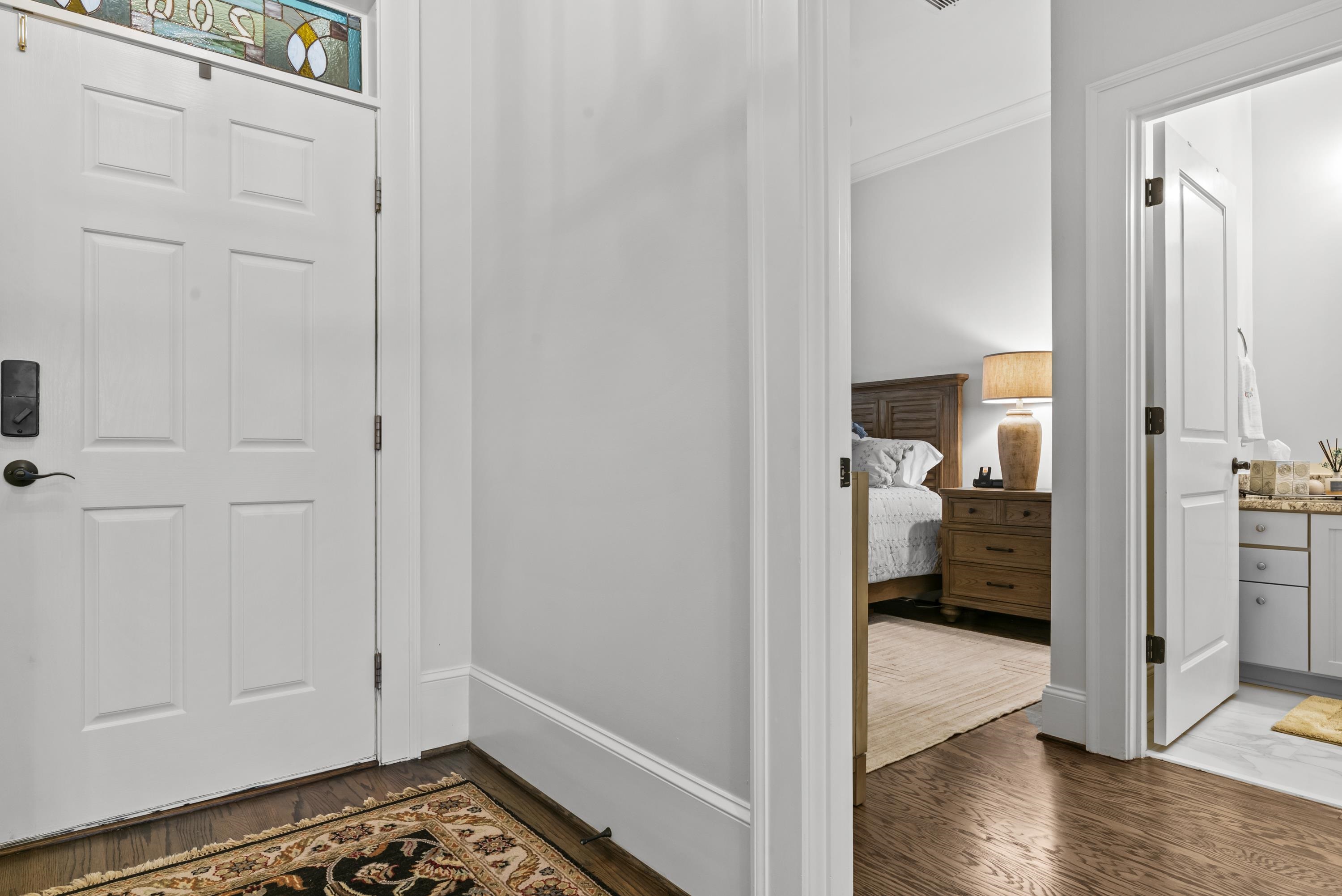116 INDIAN SUMMER PATH Unit: Building B Unit 206
