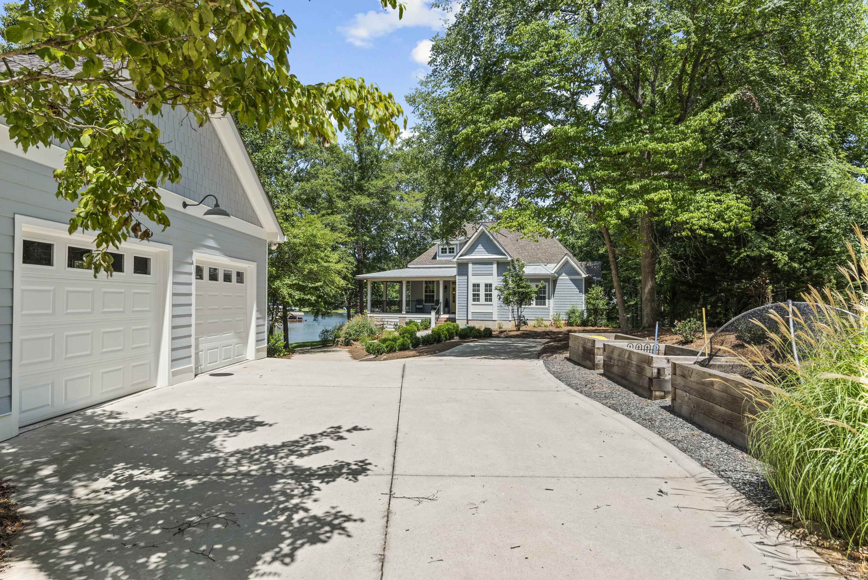 2390 ARMOUR BRIDGE ROAD