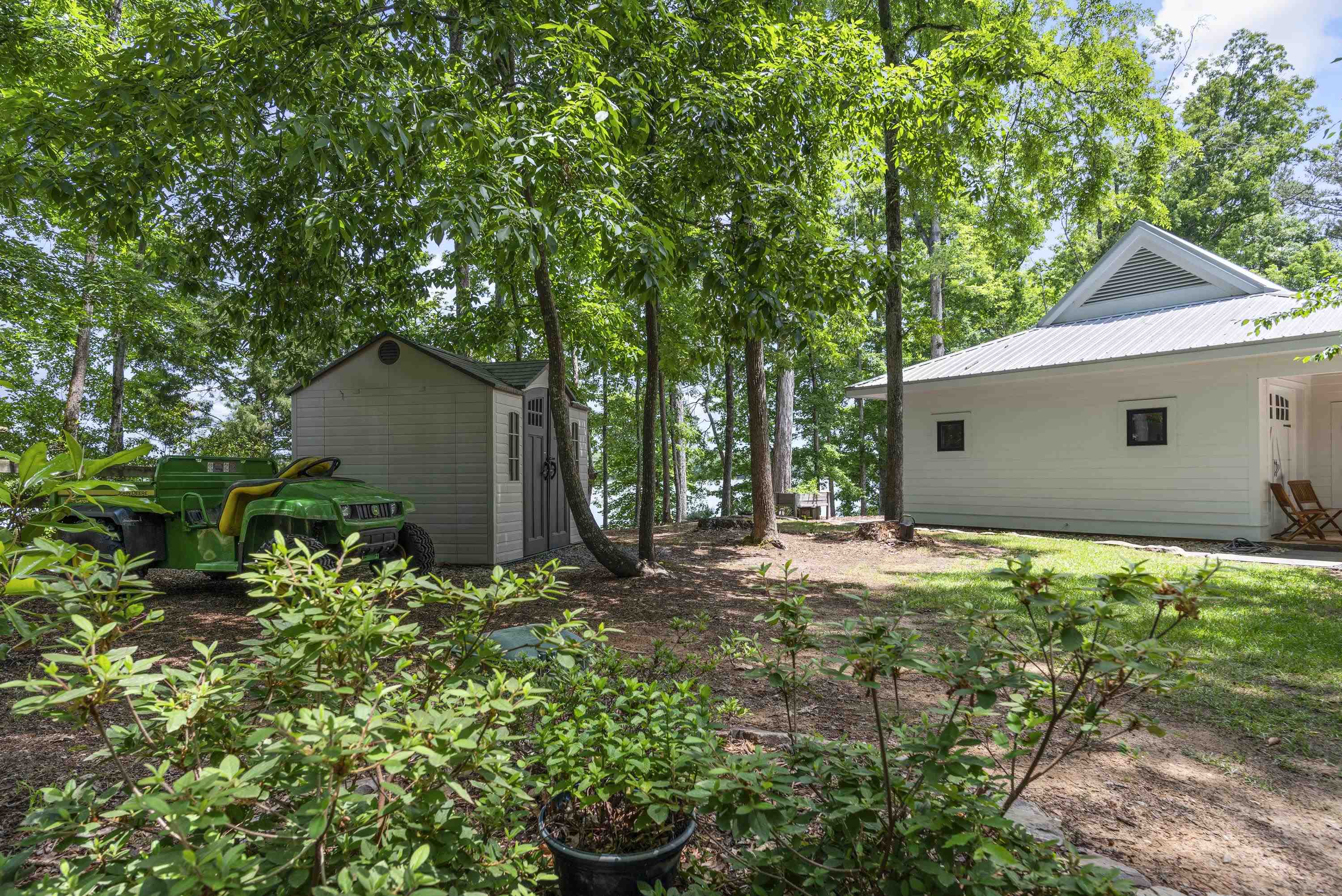 225 FAWNFIELD COURT