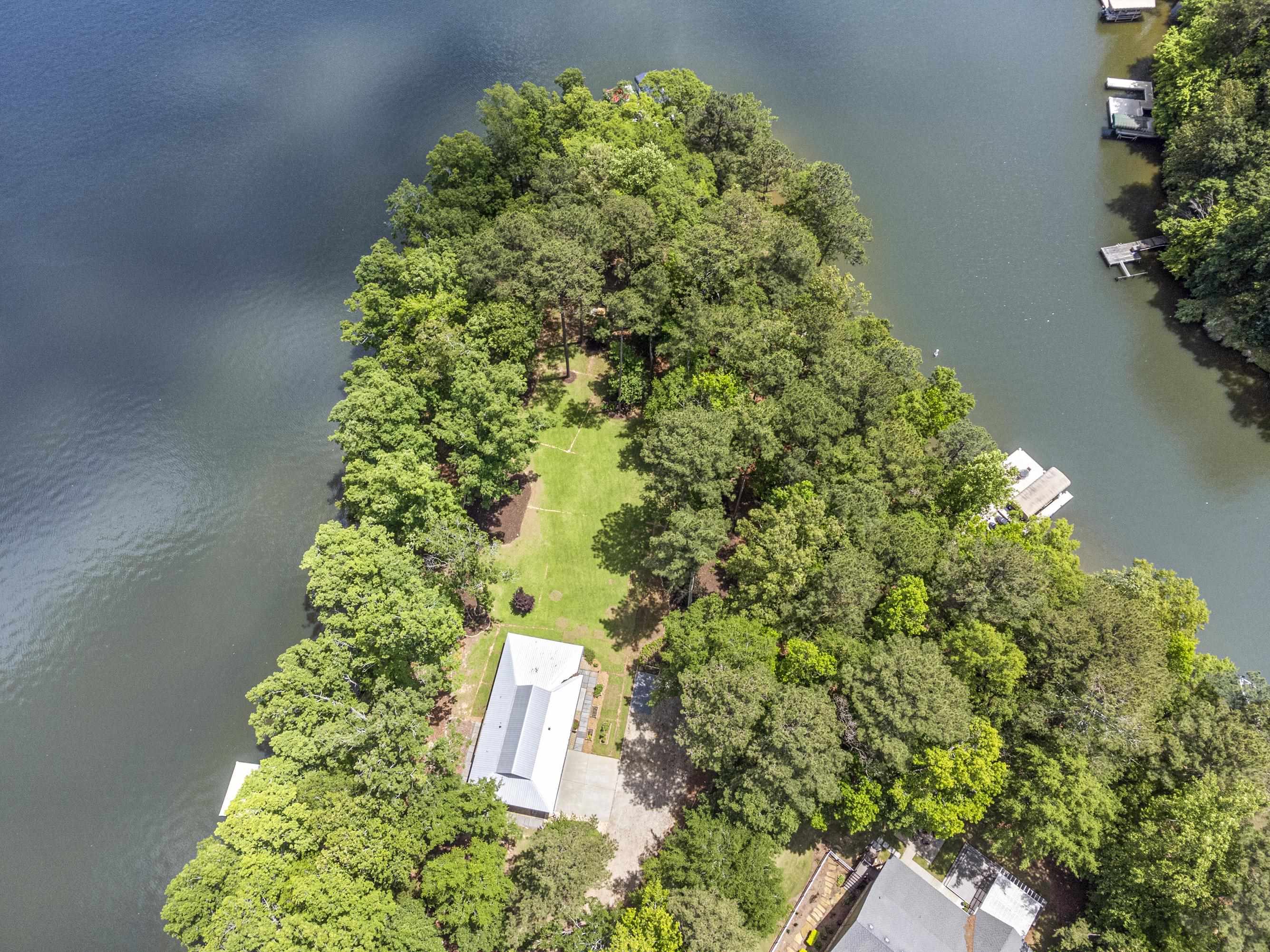 225 FAWNFIELD COURT