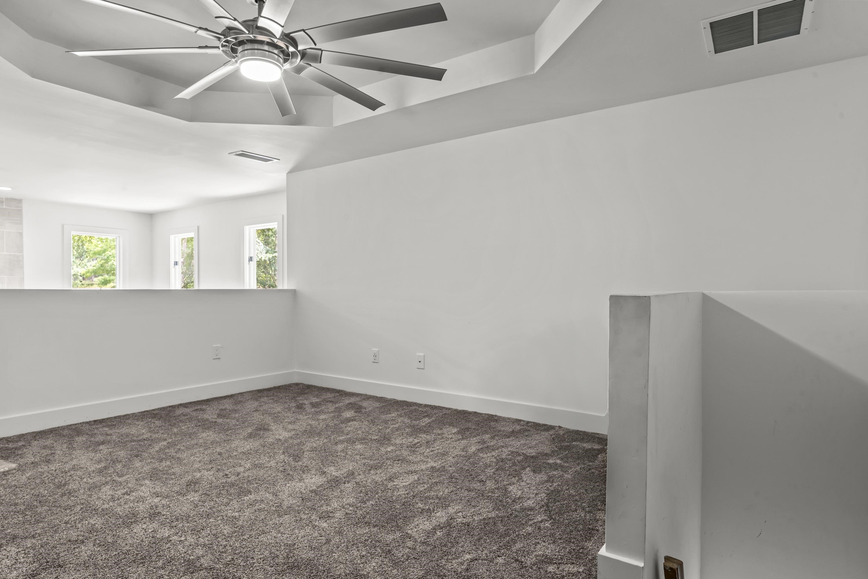 1011 CLUB HOUSE LANE