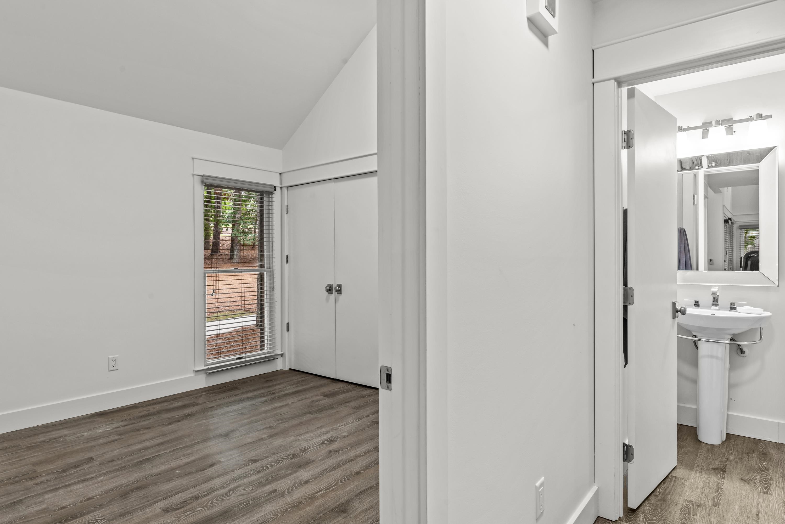 1011 CLUB HOUSE LANE
