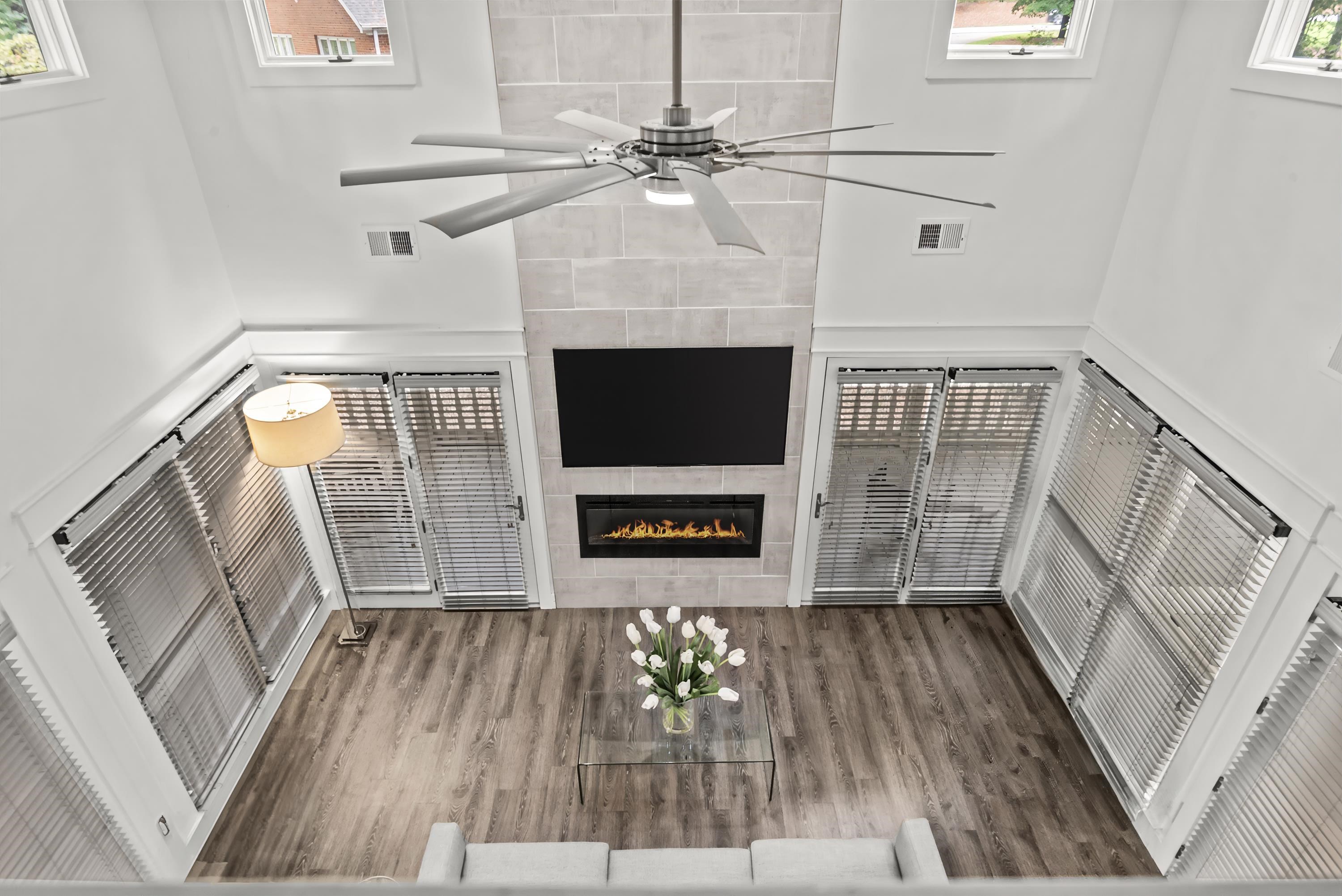 1011 CLUB HOUSE LANE