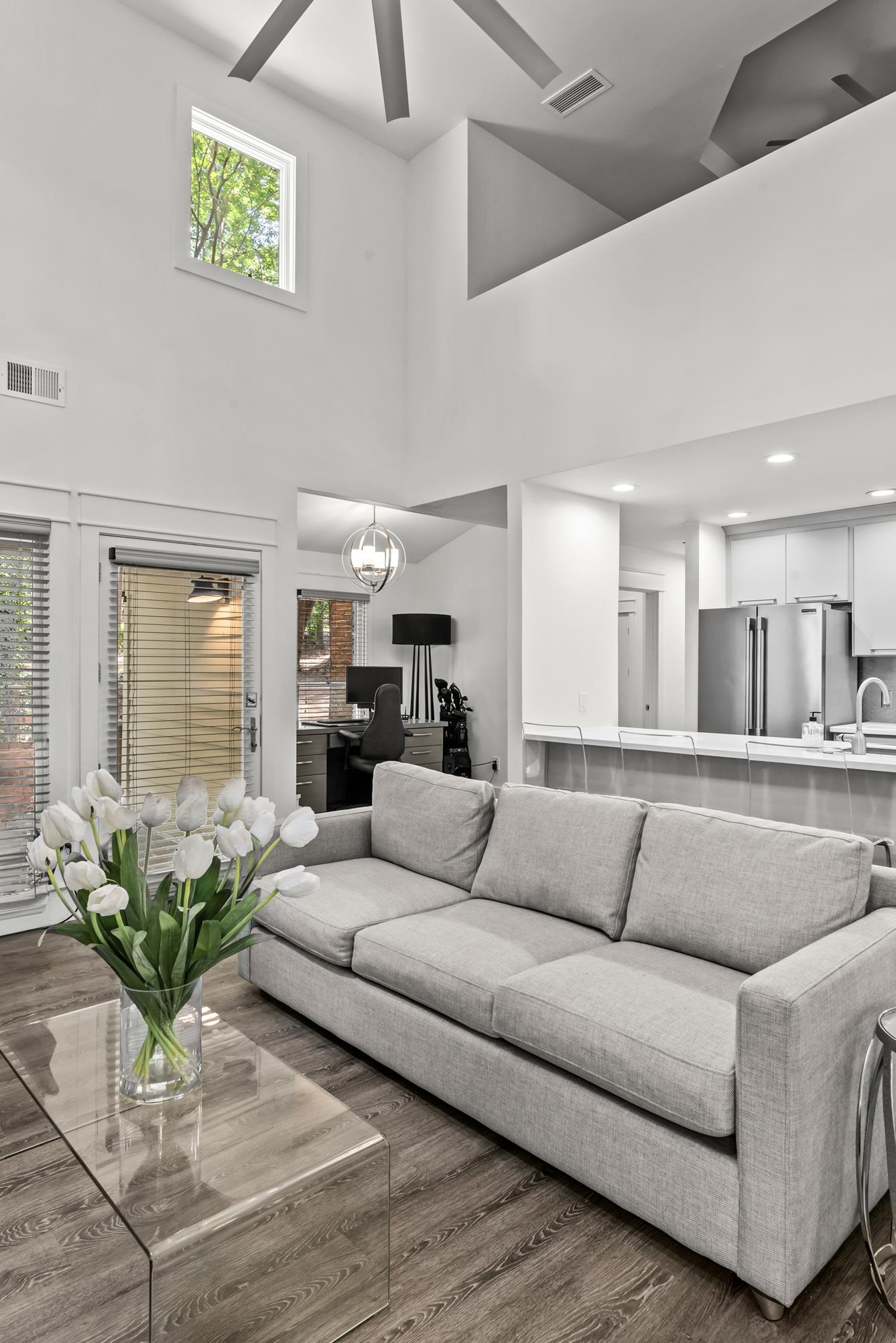 1011 CLUB HOUSE LANE