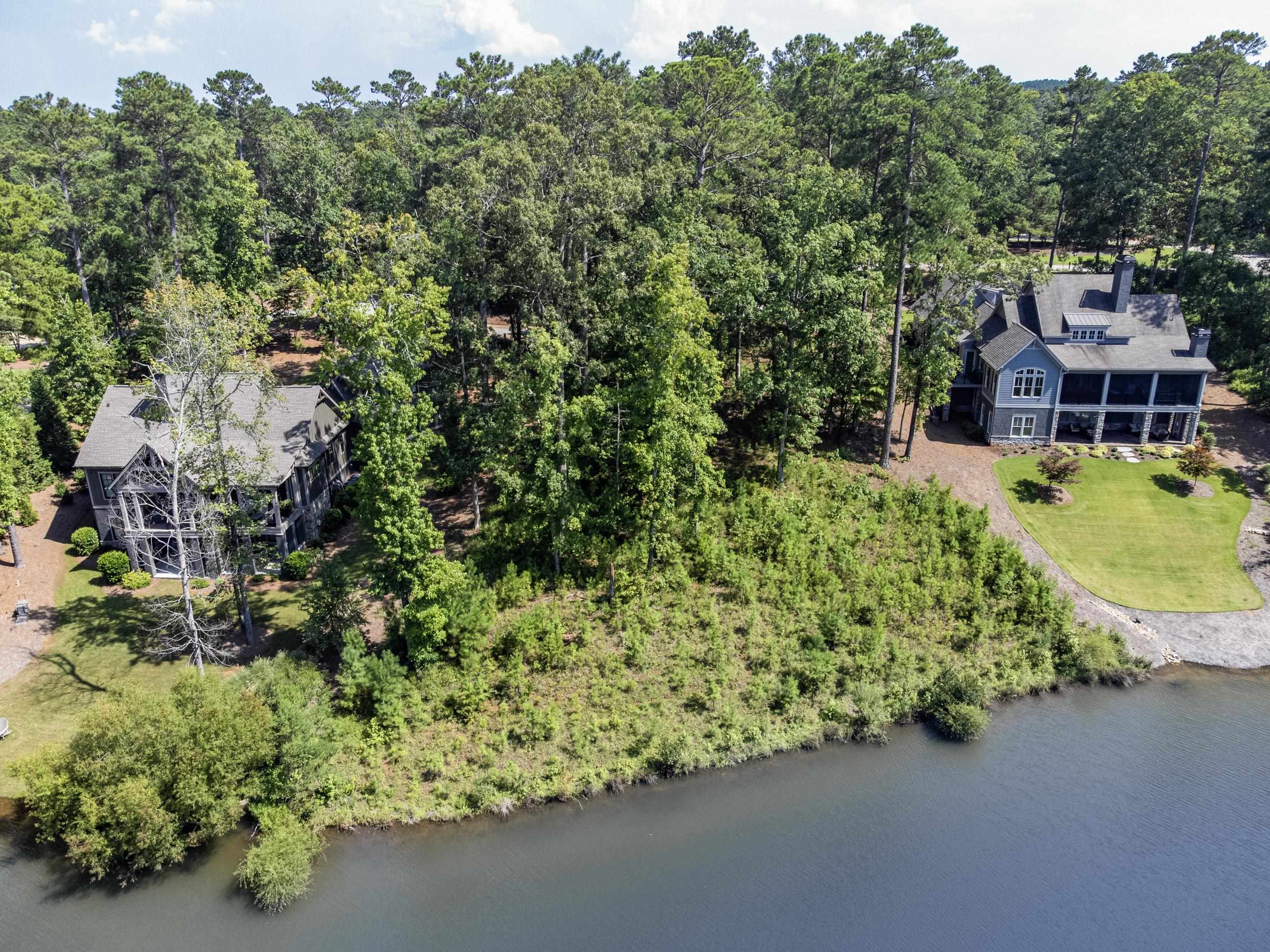 1000 WOODRIDGE LOOP