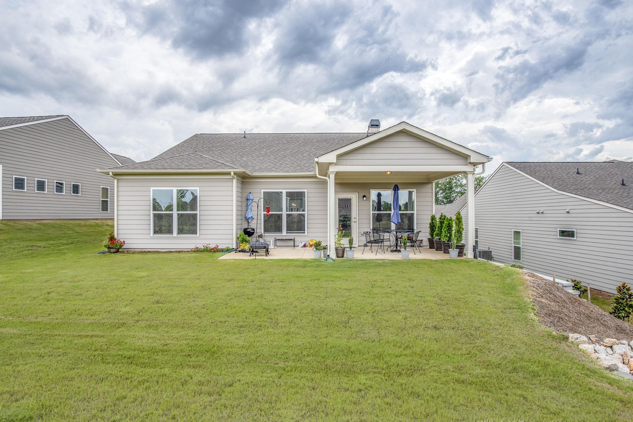 1021 LITTLE SHOALS RD