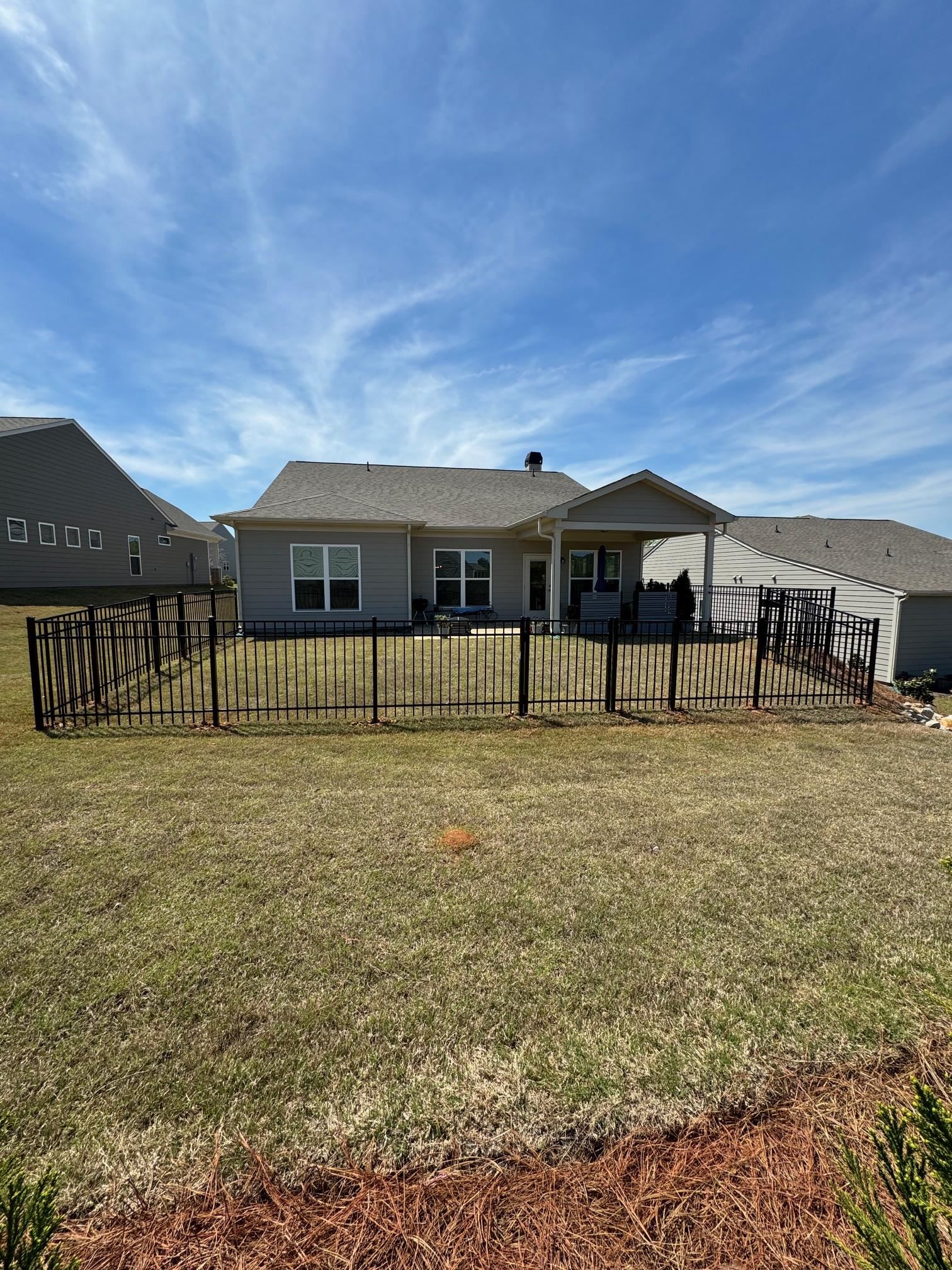 1021 LITTLE SHOALS RD