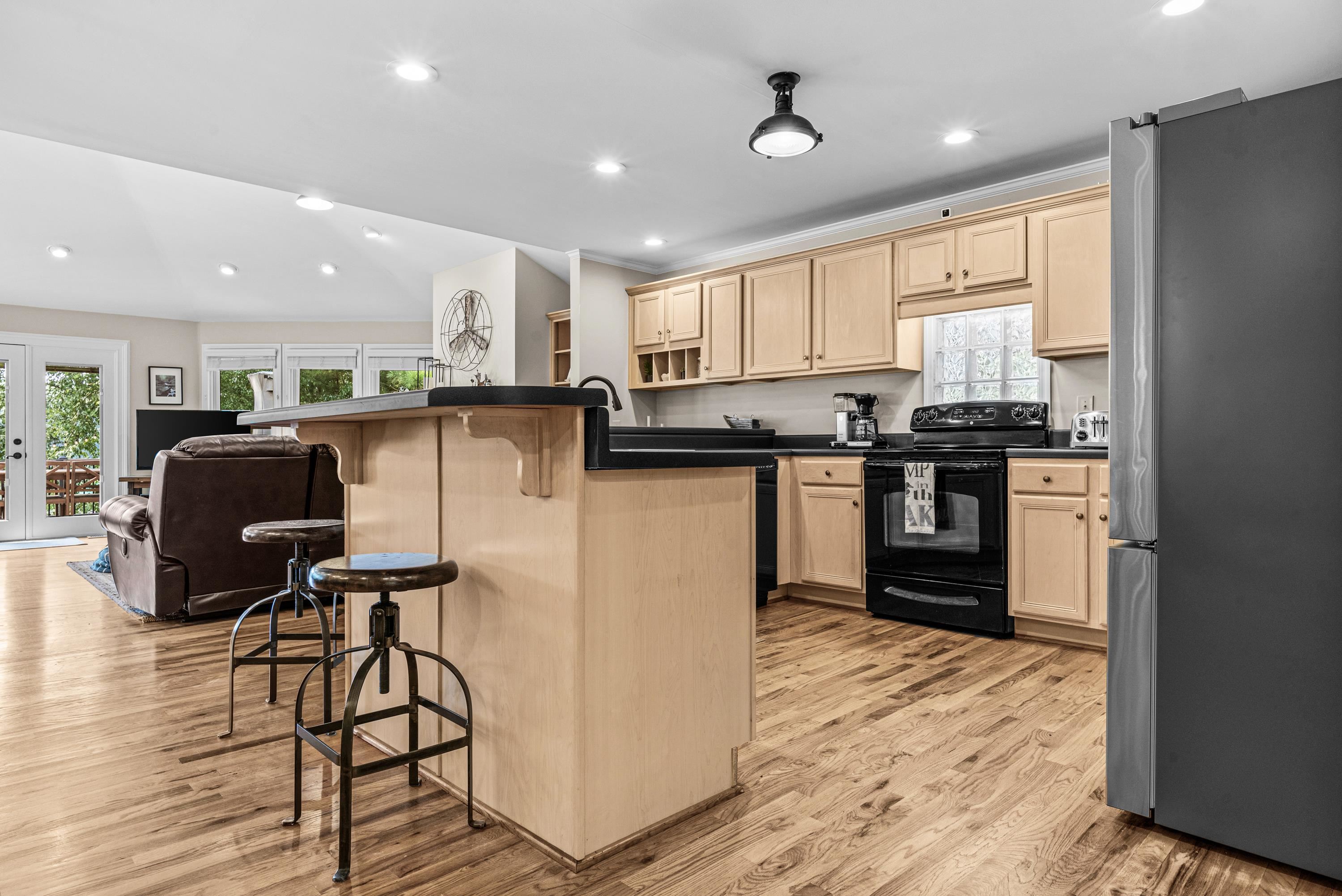 1341 NORTHWOODS DRIVE