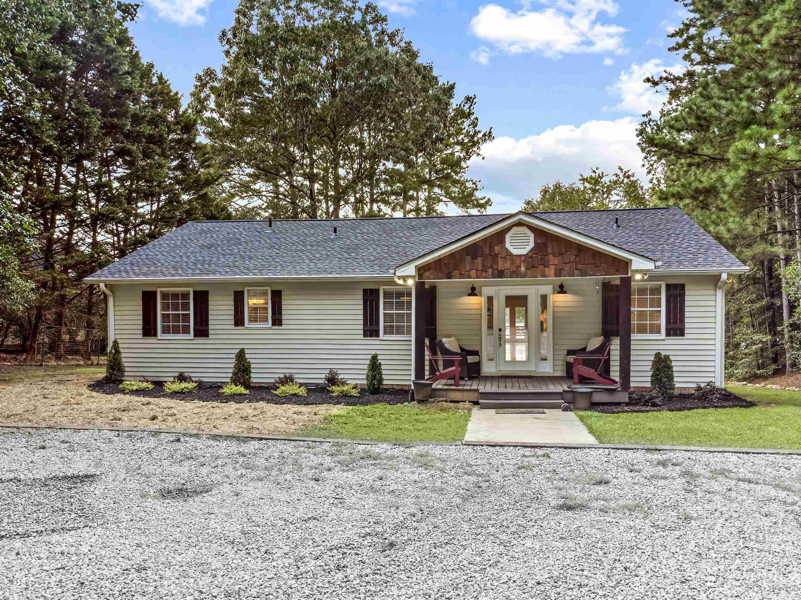 1341 NORTHWOODS DRIVE