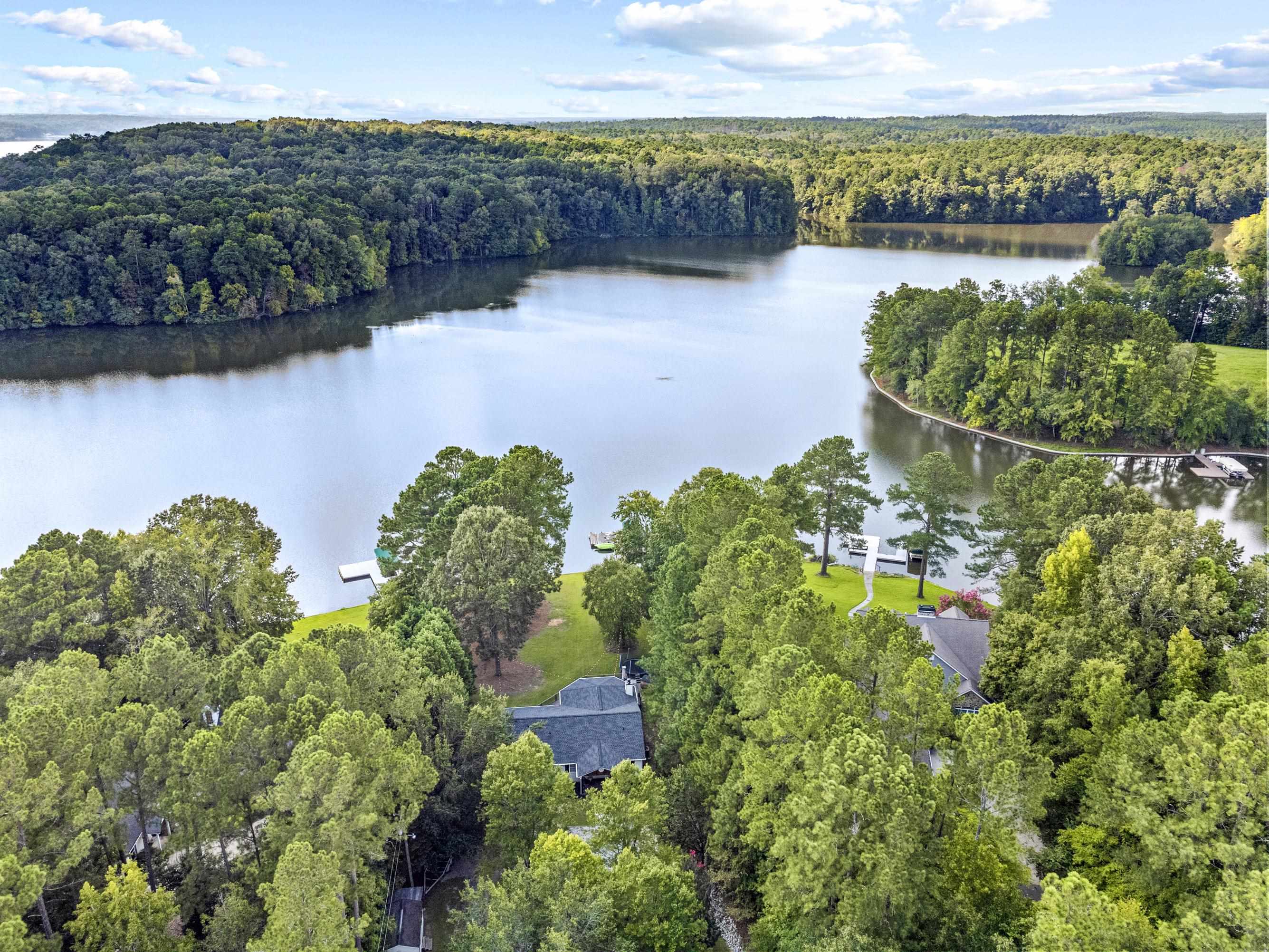 1341 NORTHWOODS DRIVE